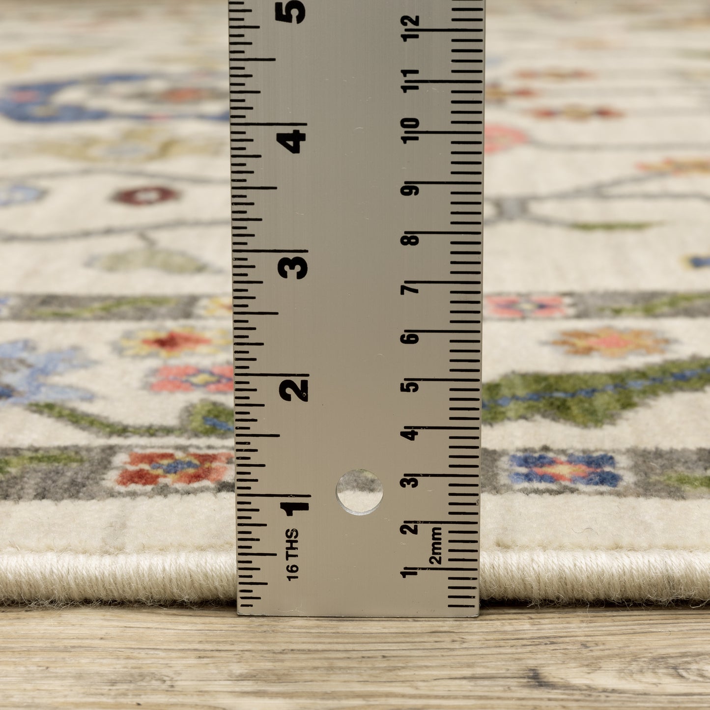 Oriental Weavers Lucca  Ivory Multi Traditional