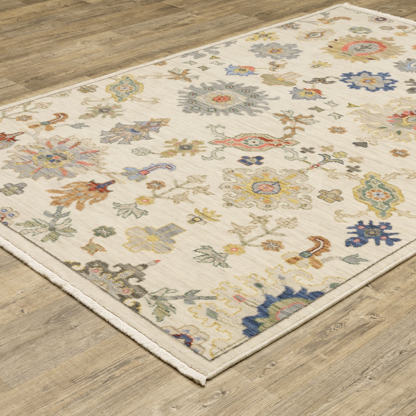 Oriental Weavers Lucca  Ivory Multi Traditional