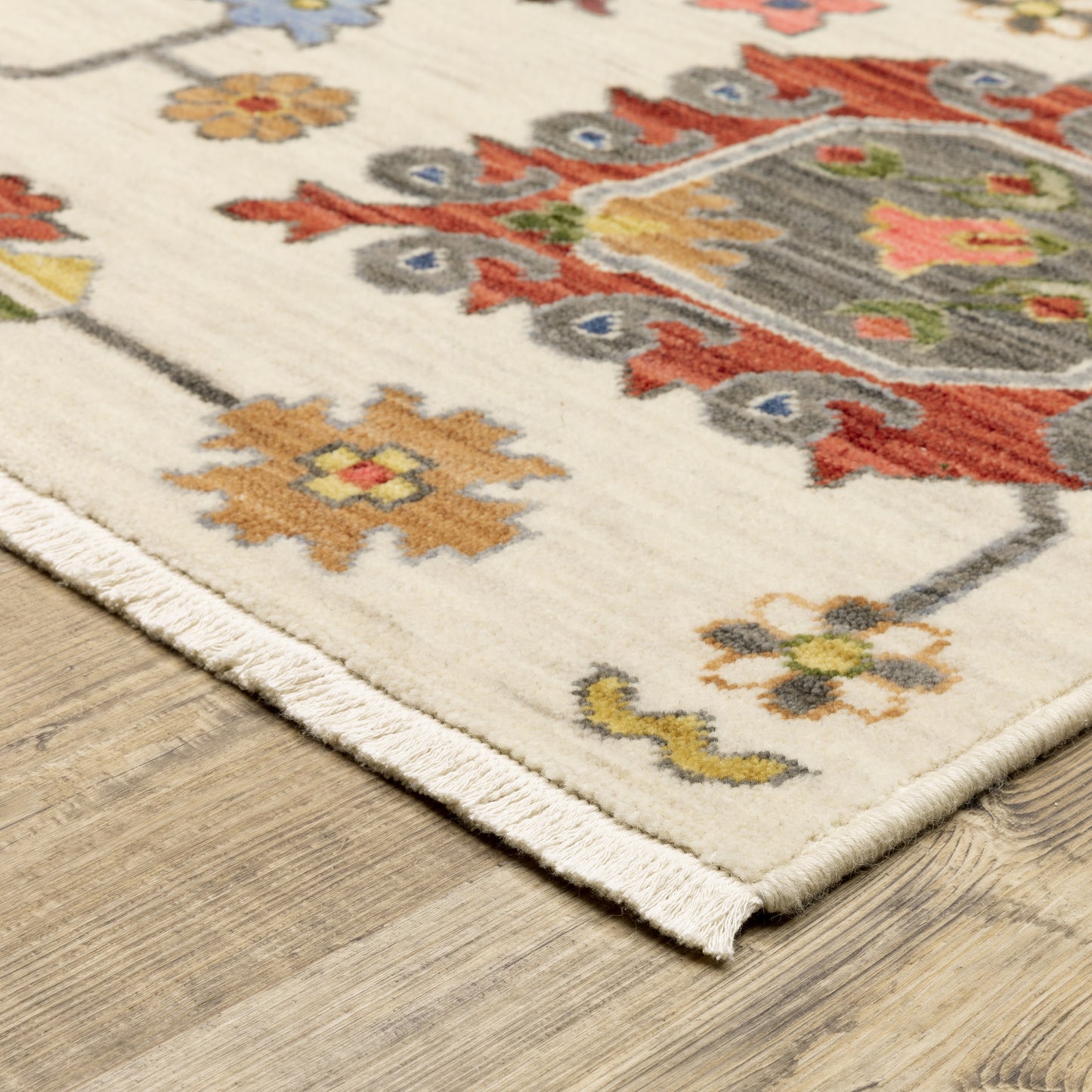 Oriental Weavers Lucca  Ivory Multi Traditional