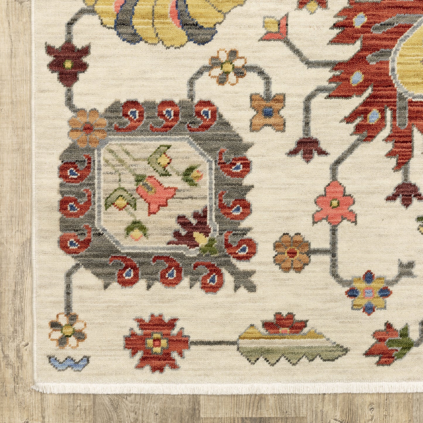 Oriental Weavers Lucca  Ivory Multi Traditional