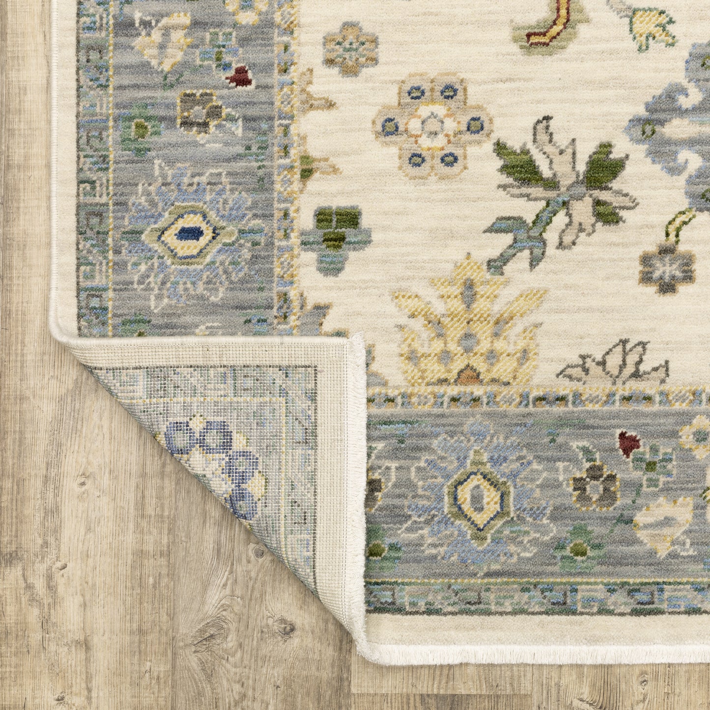 Oriental Weavers Lucca  Ivory Blue Traditional