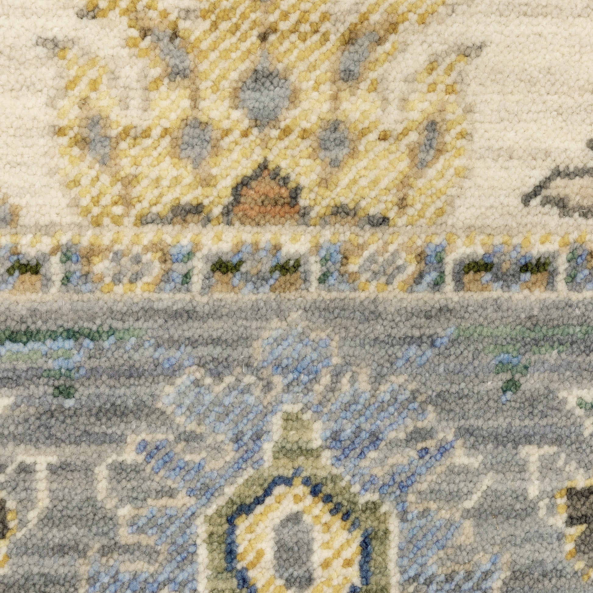 Oriental Weavers Lucca  Ivory Blue Traditional