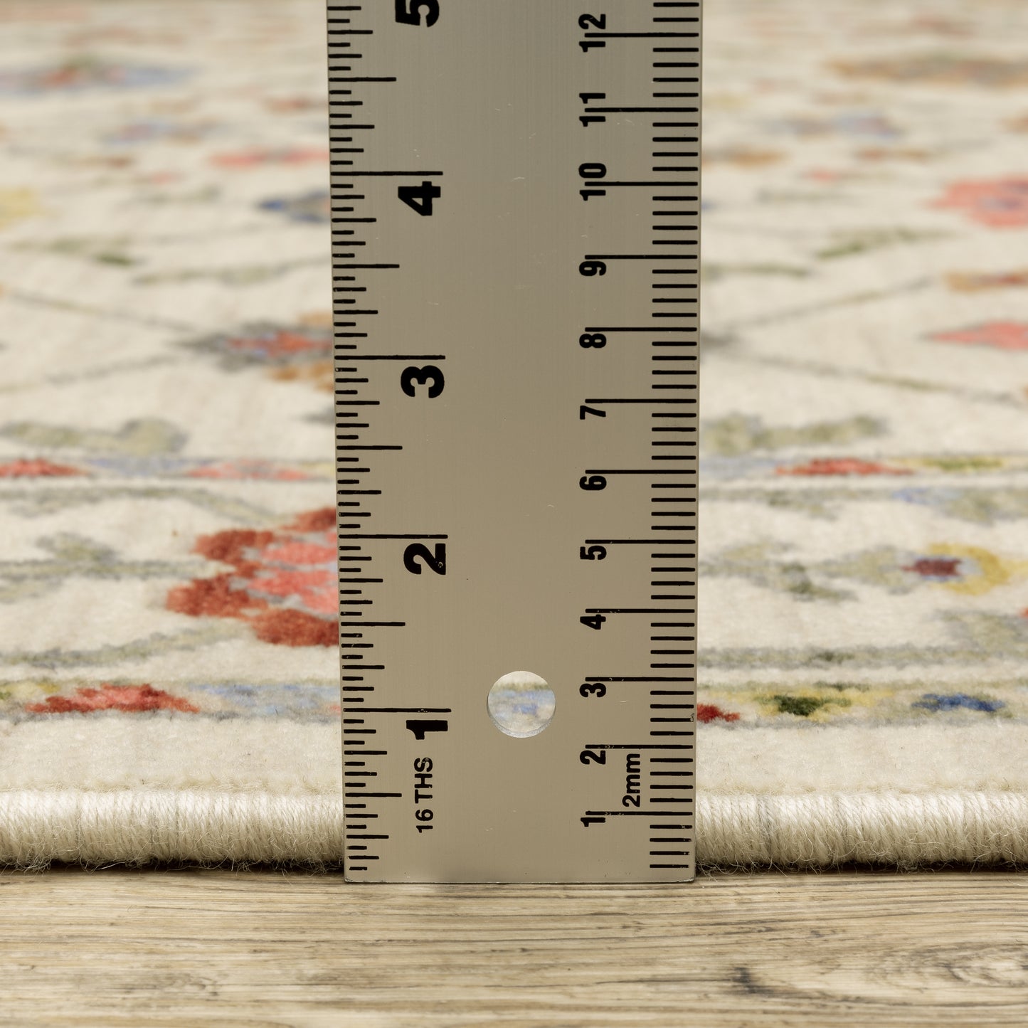 Oriental Weavers Lucca  Ivory Multi Traditional