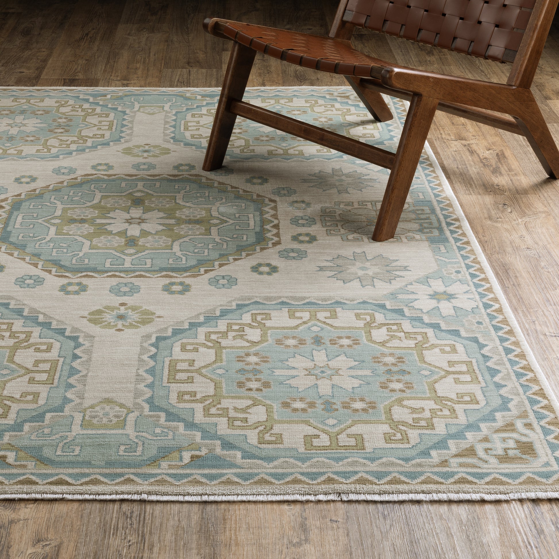 Oriental Weavers Maeve  Beige Teal Traditional