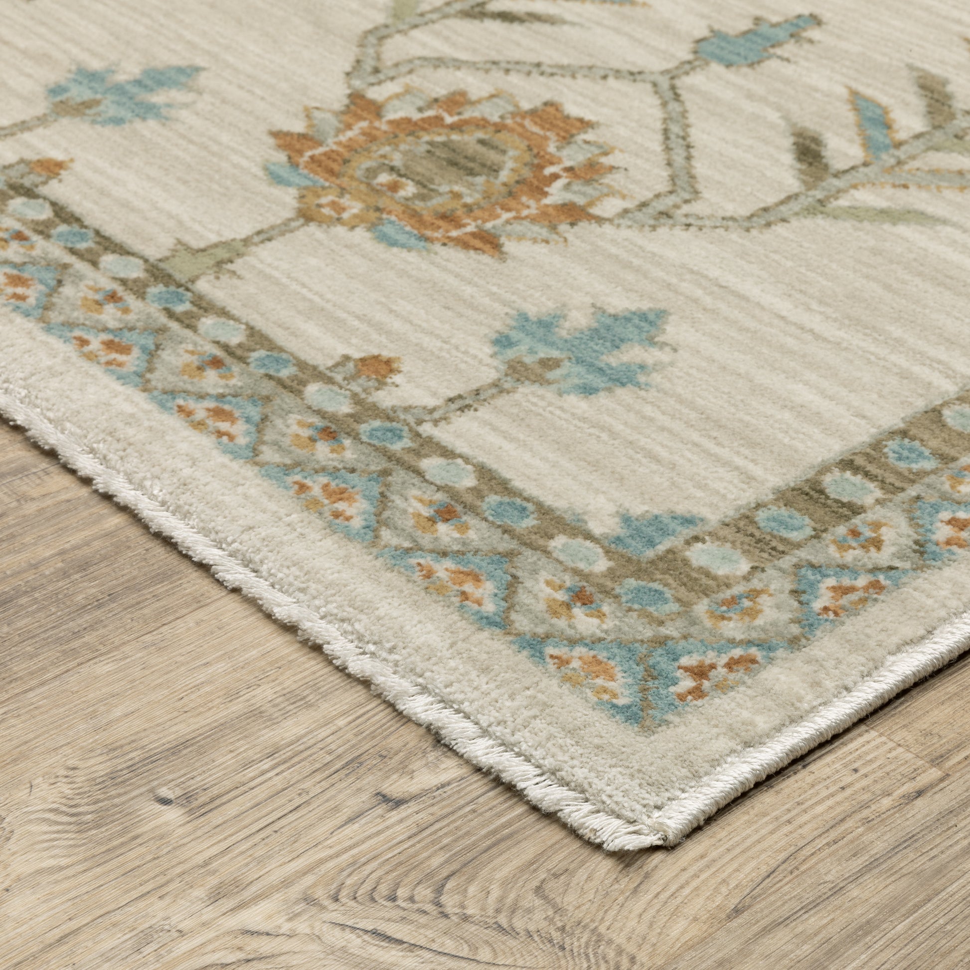 Oriental Weavers Maeve  Beige Rust Traditional