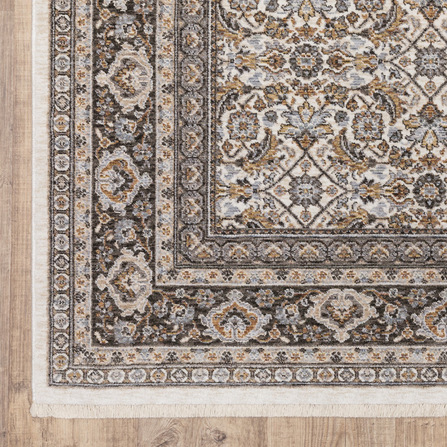 Oriental Weavers Maharaja  Ivory Grey Traditional