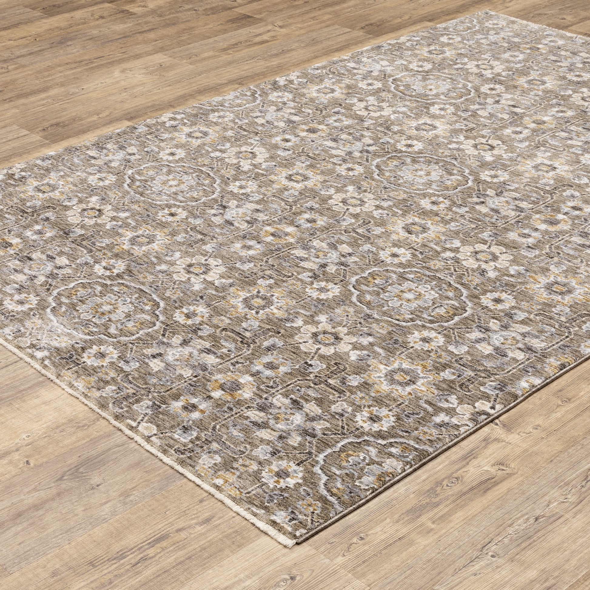 Oriental Weavers Maharaja  Grey Tan Traditional