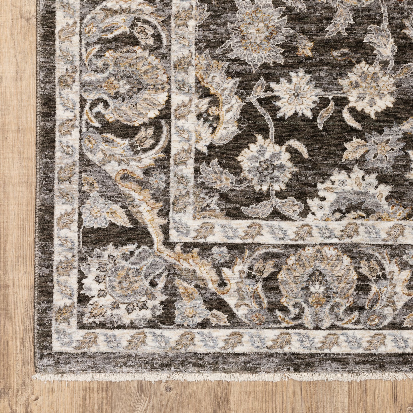 Oriental Weavers Maharaja  Grey Ivory Traditional