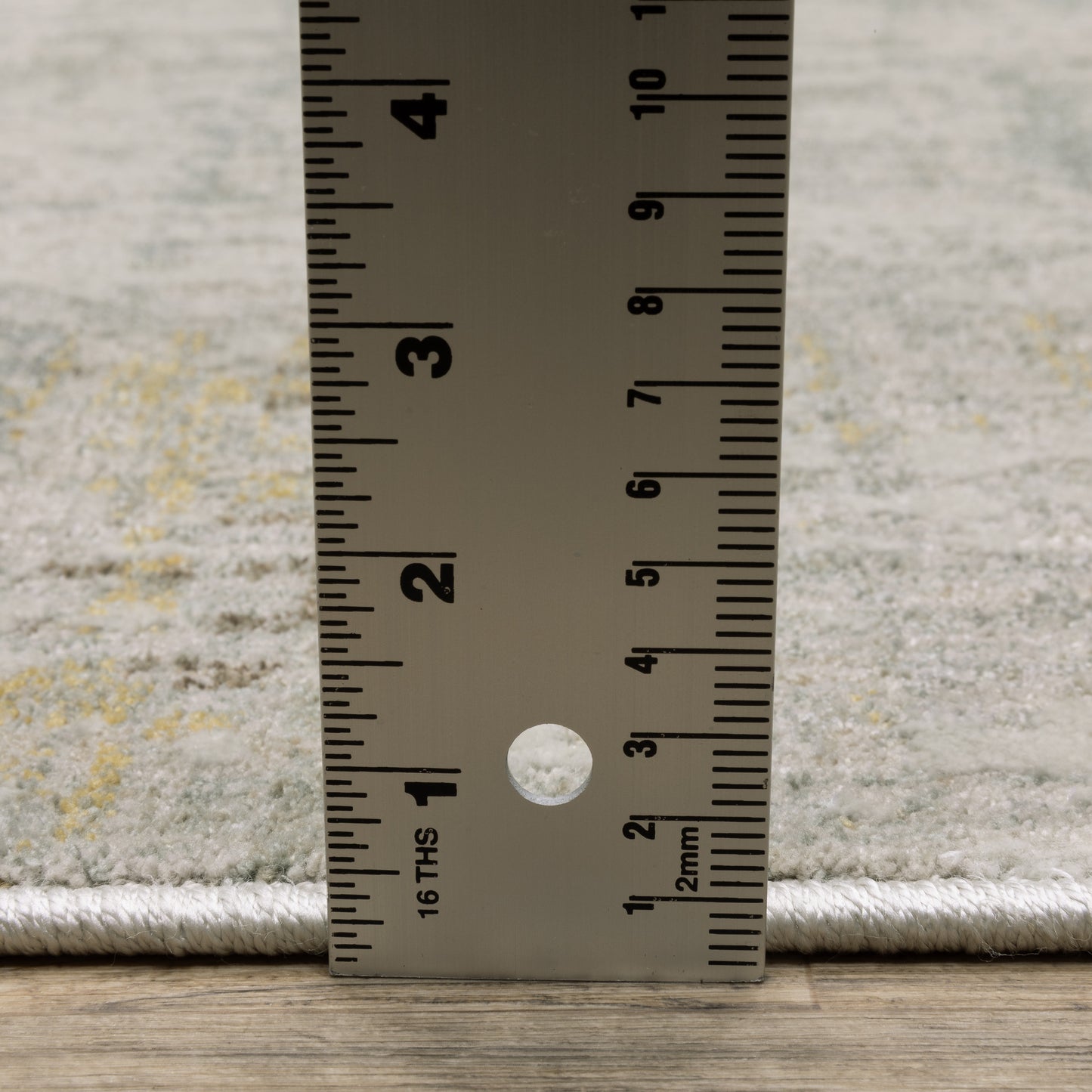 Oriental Weavers Mallory  Beige Gold Contemporary