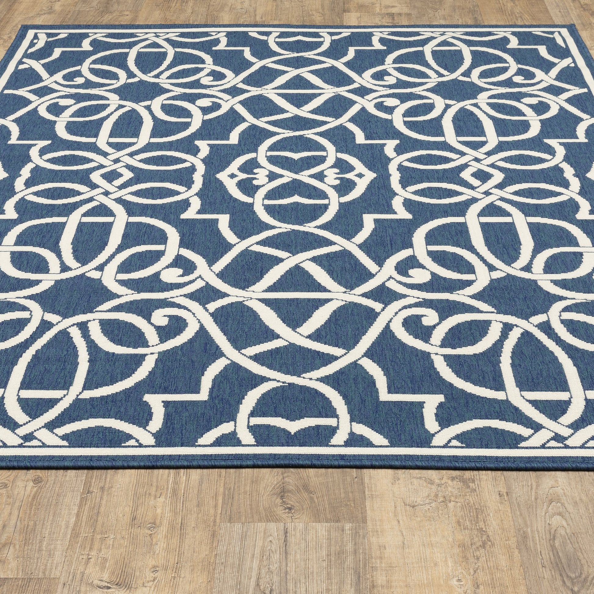 Oriental Weavers Meridian  Navy Ivory Moroccan