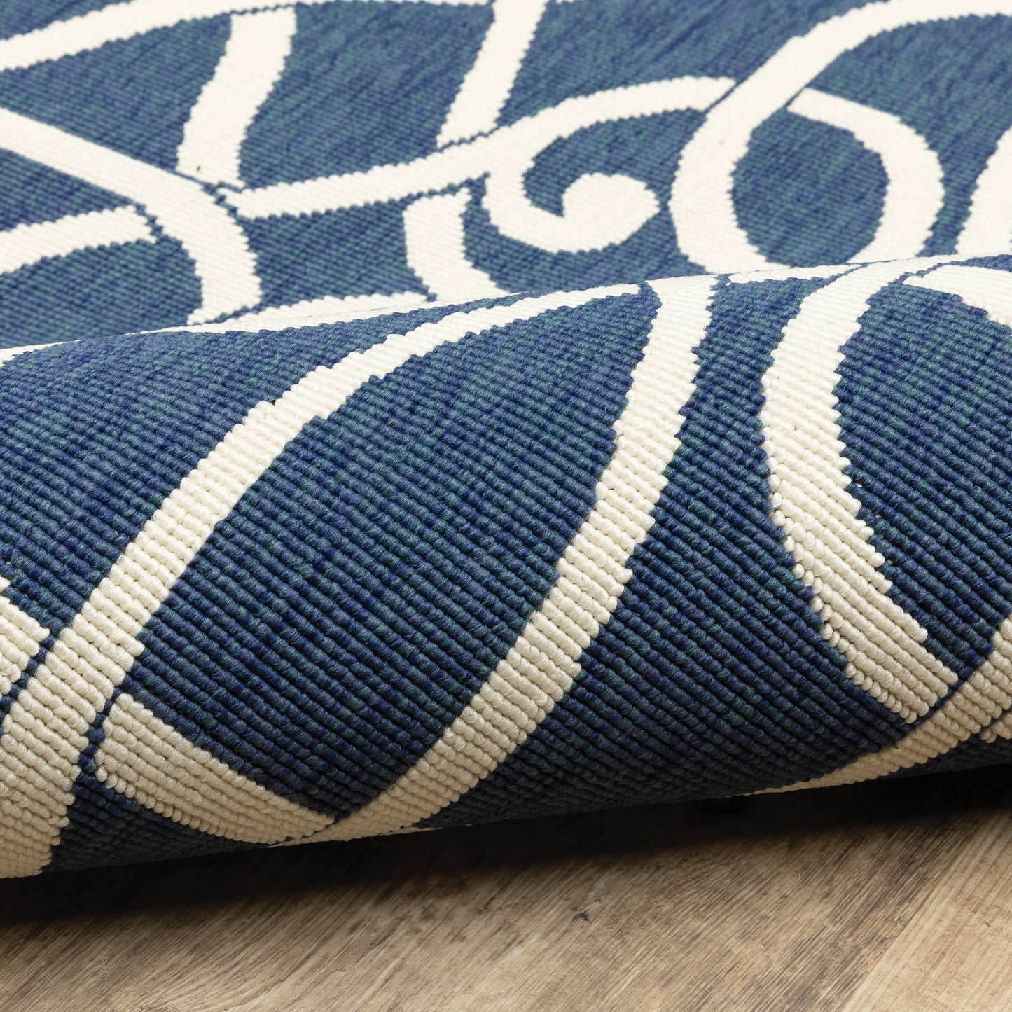 Oriental Weavers Meridian  Navy Ivory Moroccan