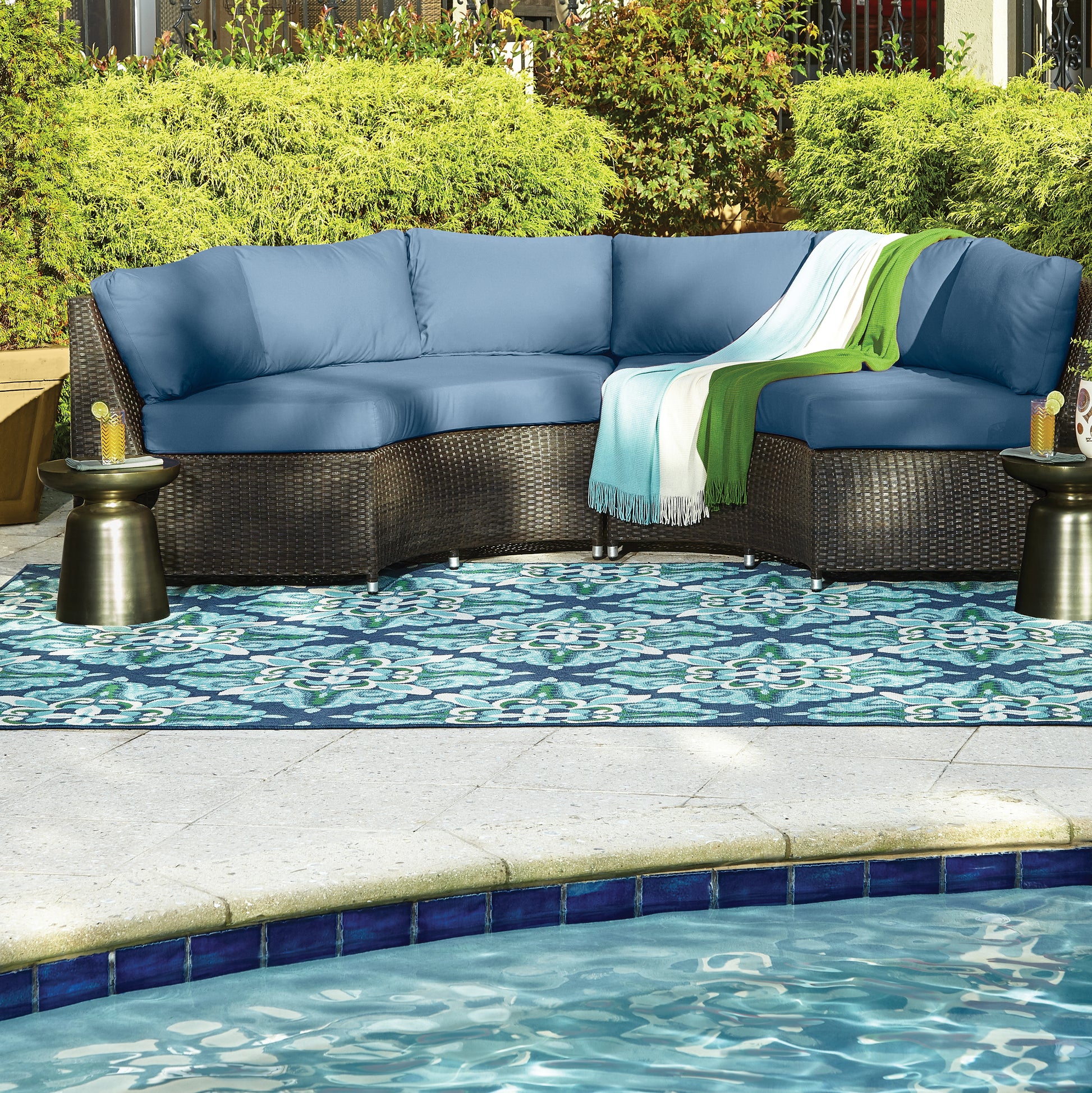 Oriental Weavers Meridian  Red Ivory Moroccan