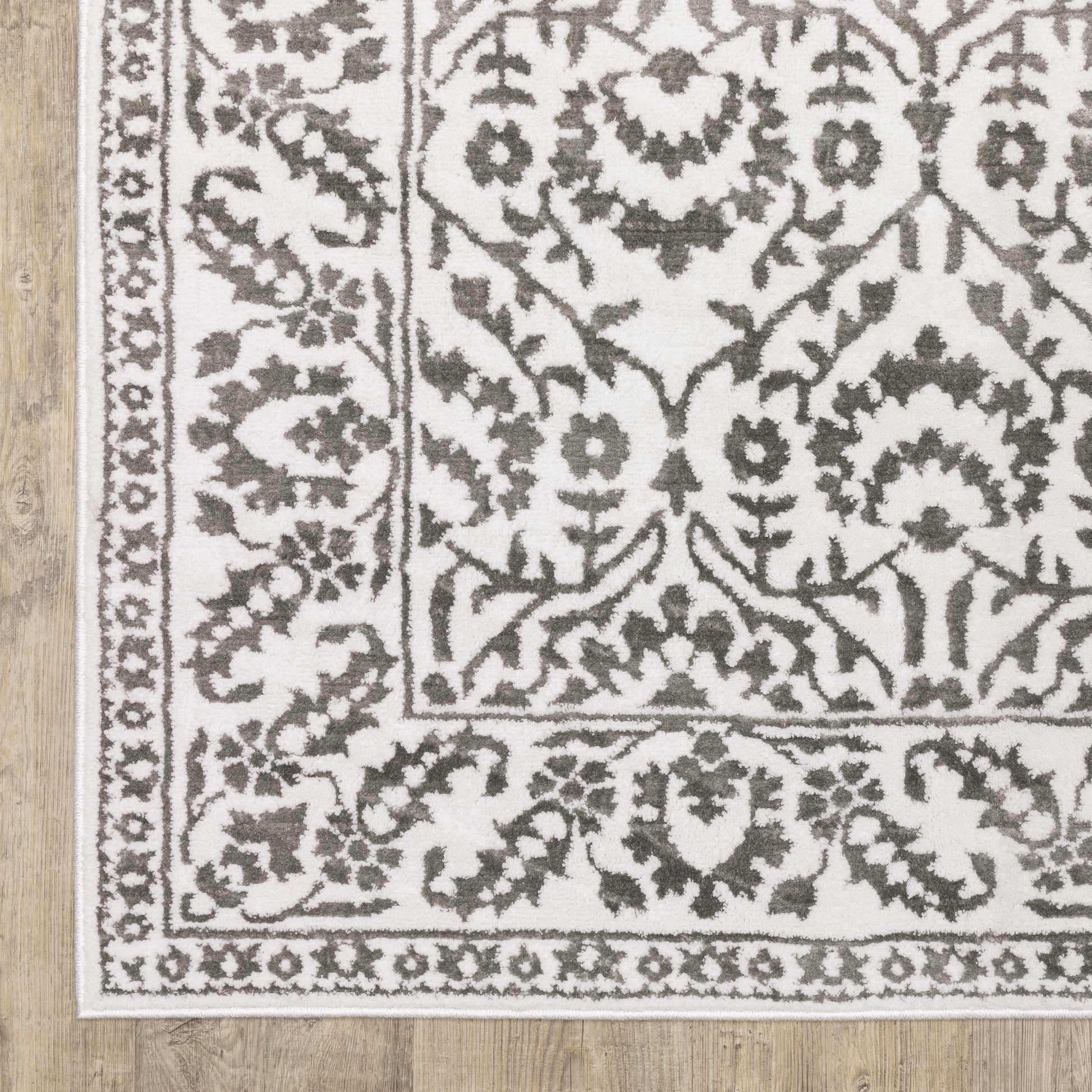 Oriental Weavers Montecito  Grey White Traditional