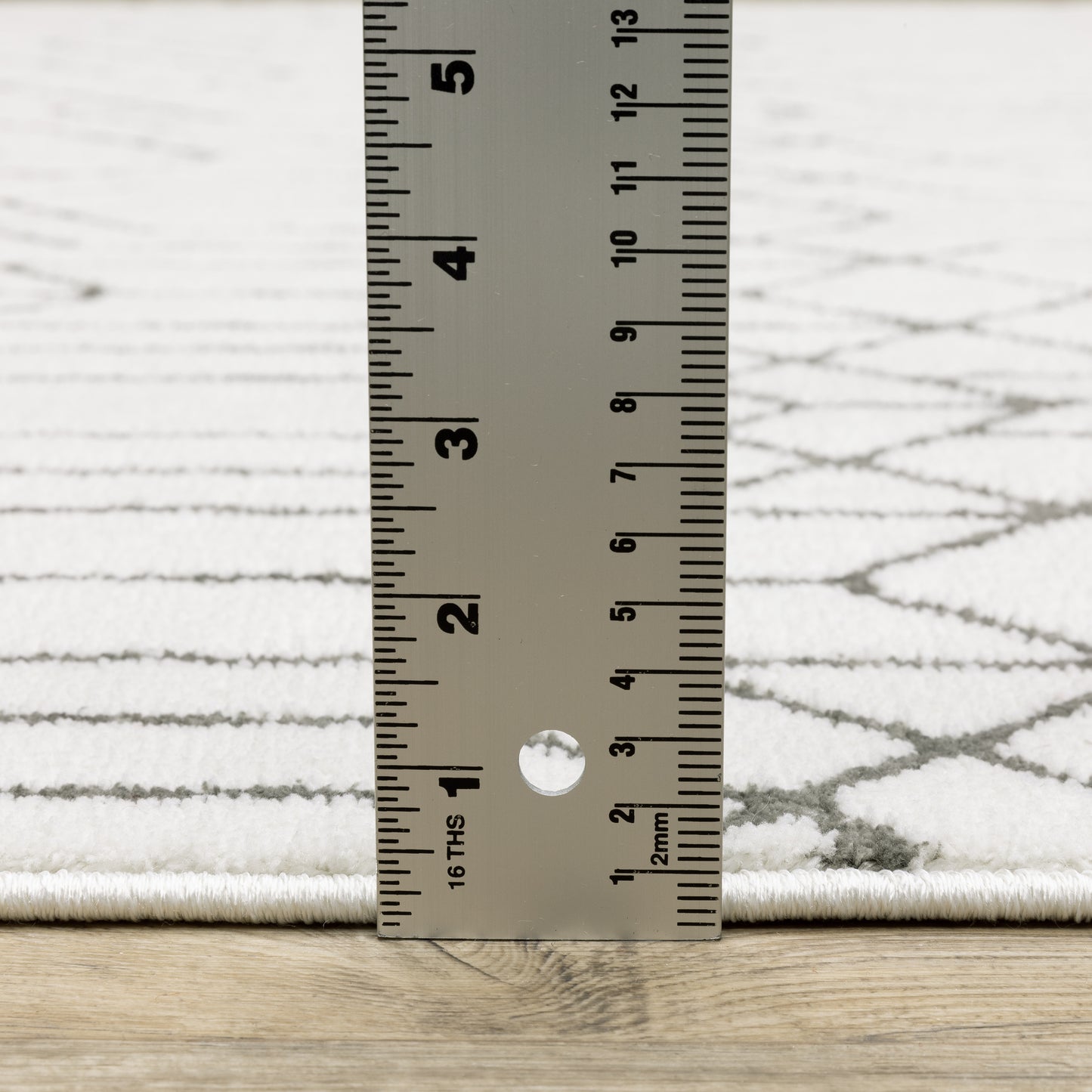 Oriental Weavers Montecito  White Grey Global