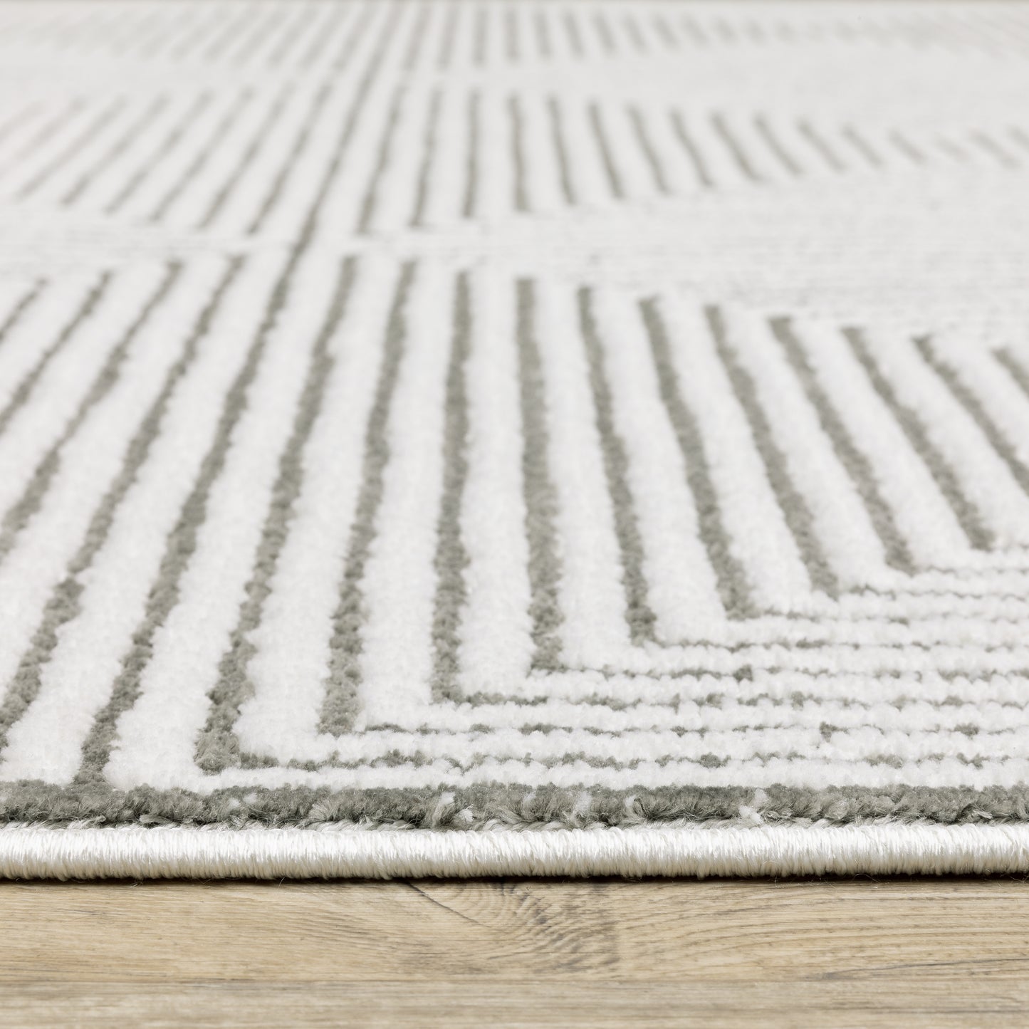 Oriental Weavers Montecito  Grey White Modern & Contemporary