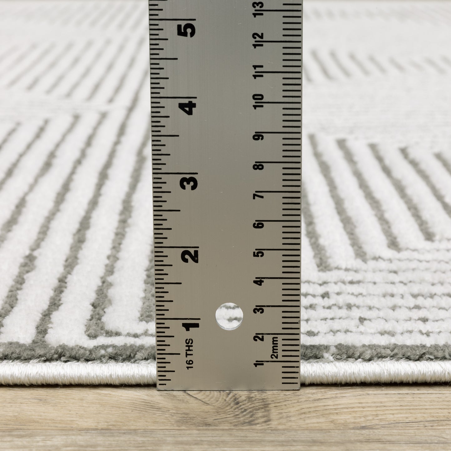 Oriental Weavers Montecito  Grey White Modern & Contemporary