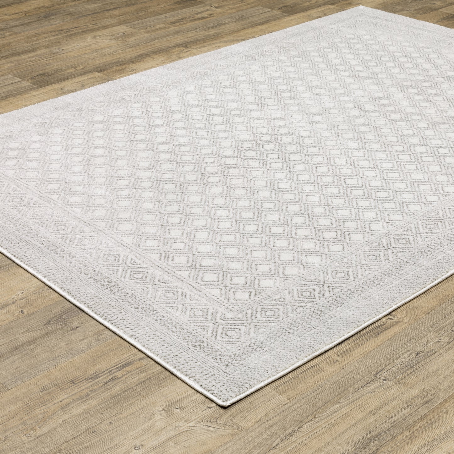Oriental Weavers Montecito  White Grey Casual