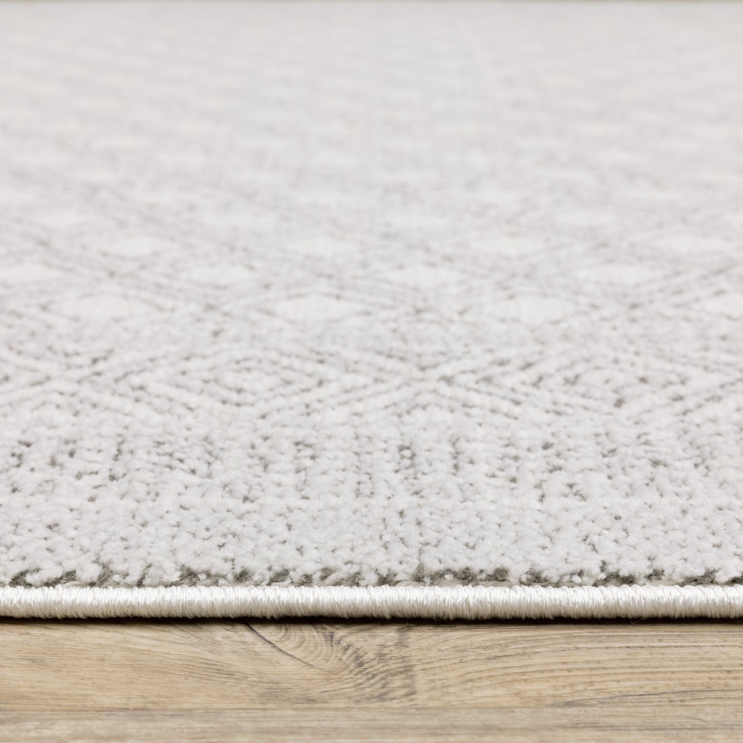 Oriental Weavers Montecito  White Grey Casual