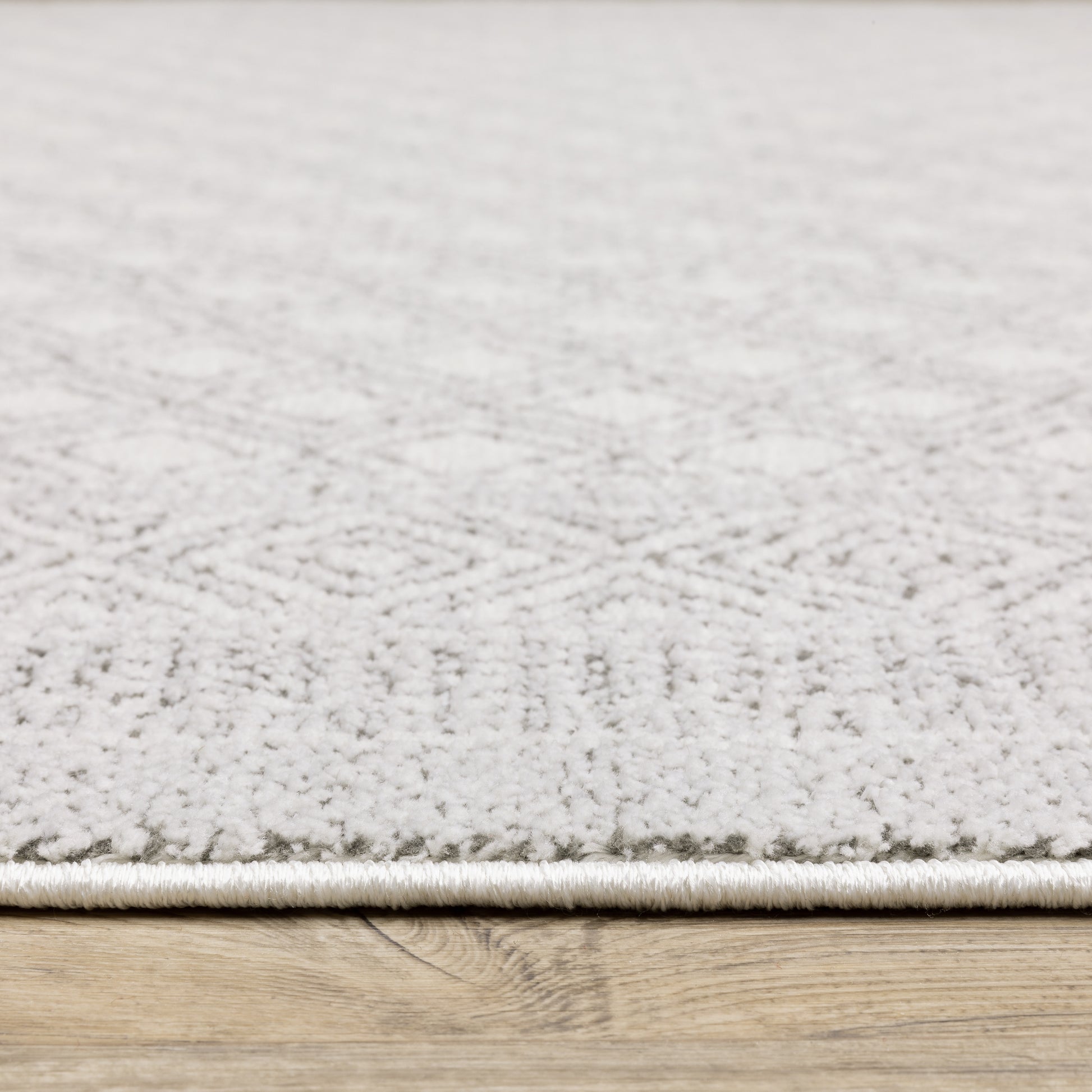 Oriental Weavers Montecito  White Grey Casual