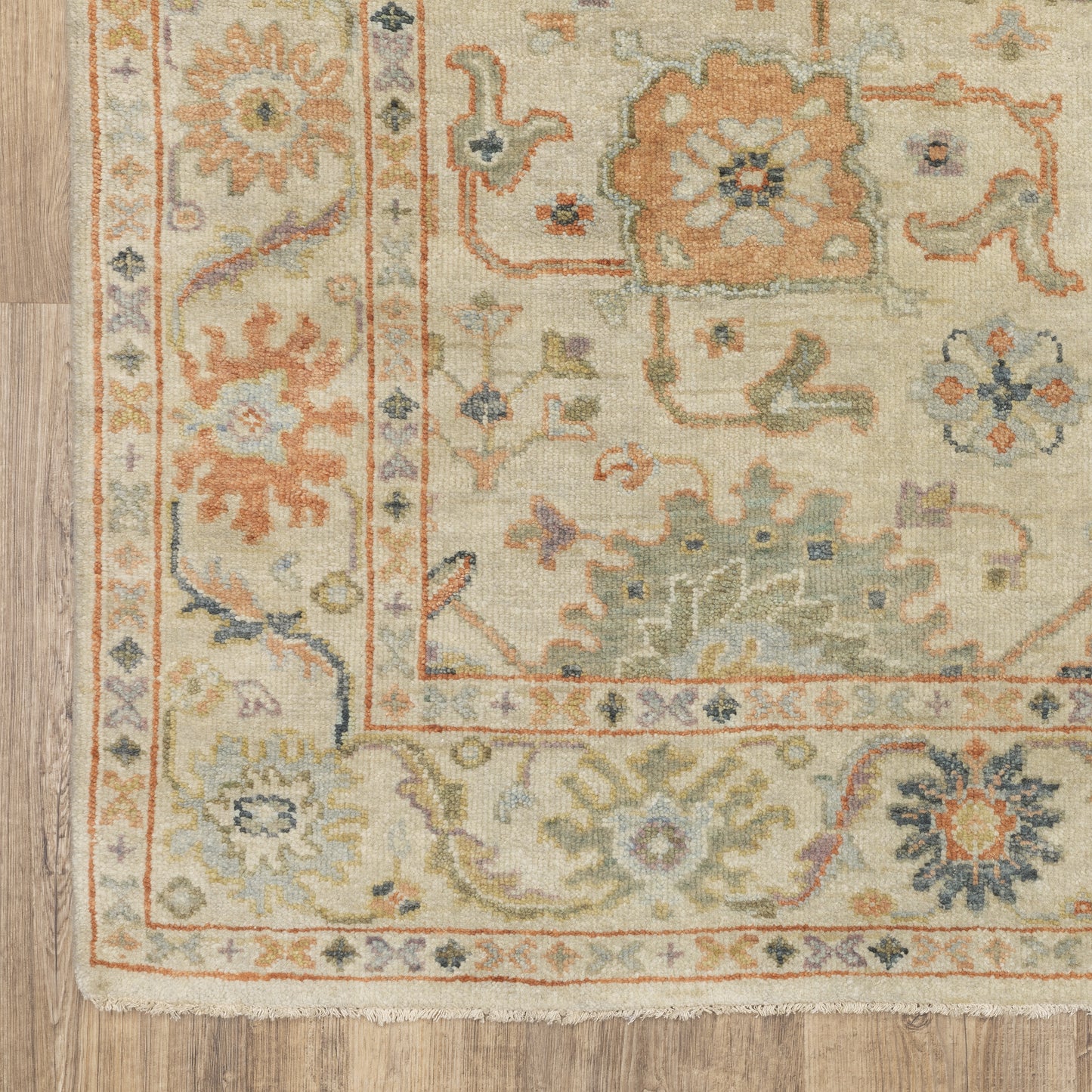 Oriental Weavers Palace  Beige Green Traditional