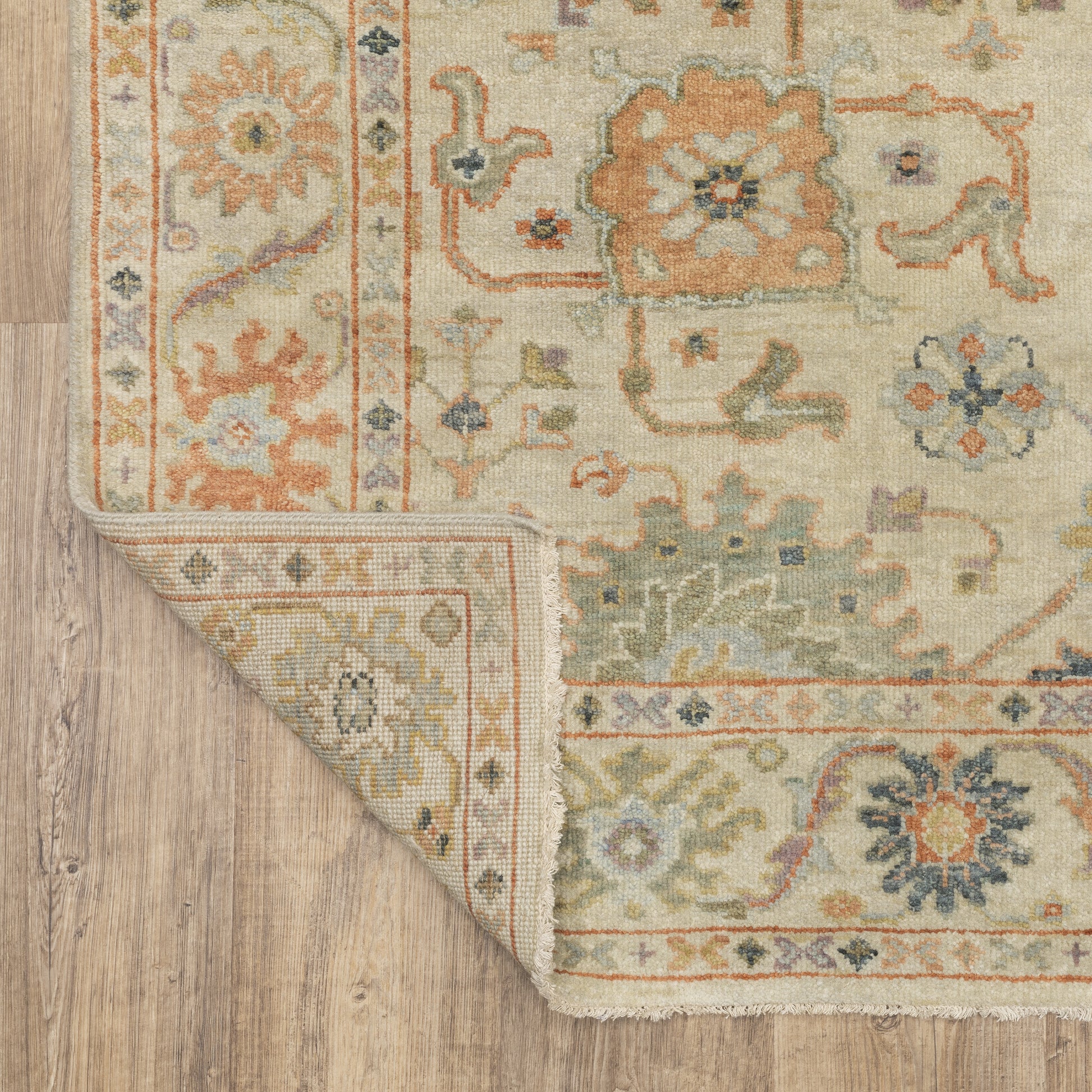 Oriental Weavers Palace  Beige Green Traditional