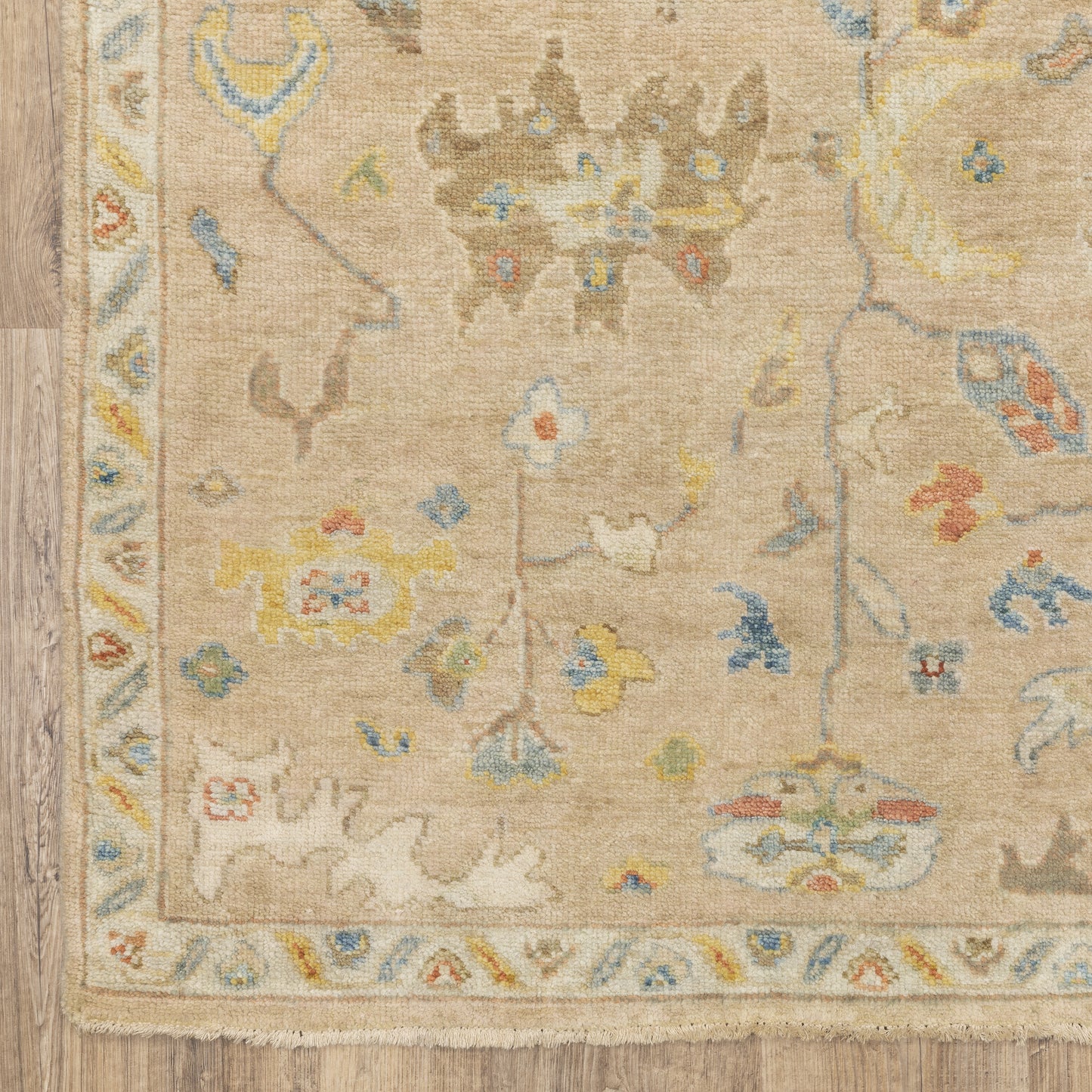 Oriental Weavers Palace  Beige Multi Traditional