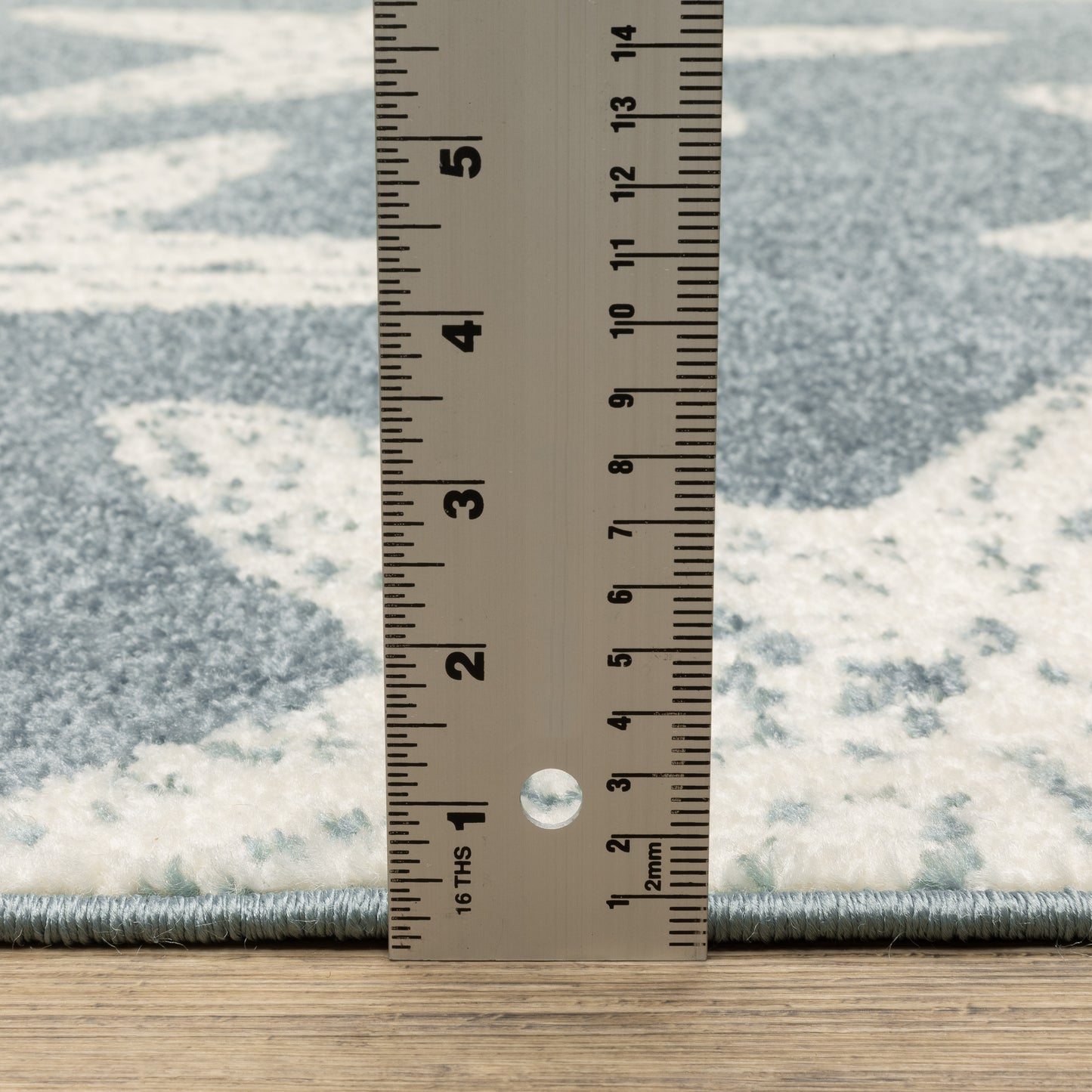 Oriental Weavers Quinn  Blue Ivory Novelty