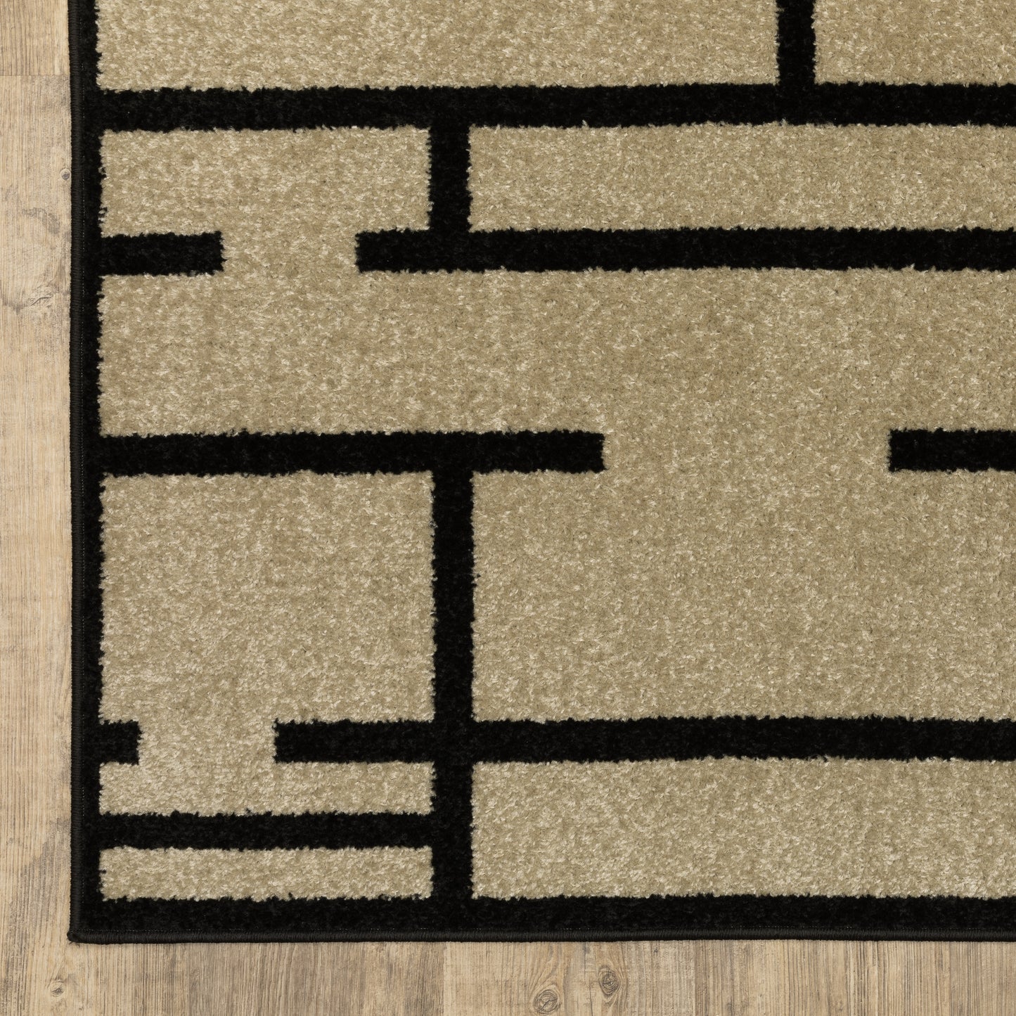 Oriental Weavers Quinn  Beige Black Modern