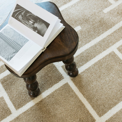 Oriental Weavers Quinn  Beige Ivory Modern