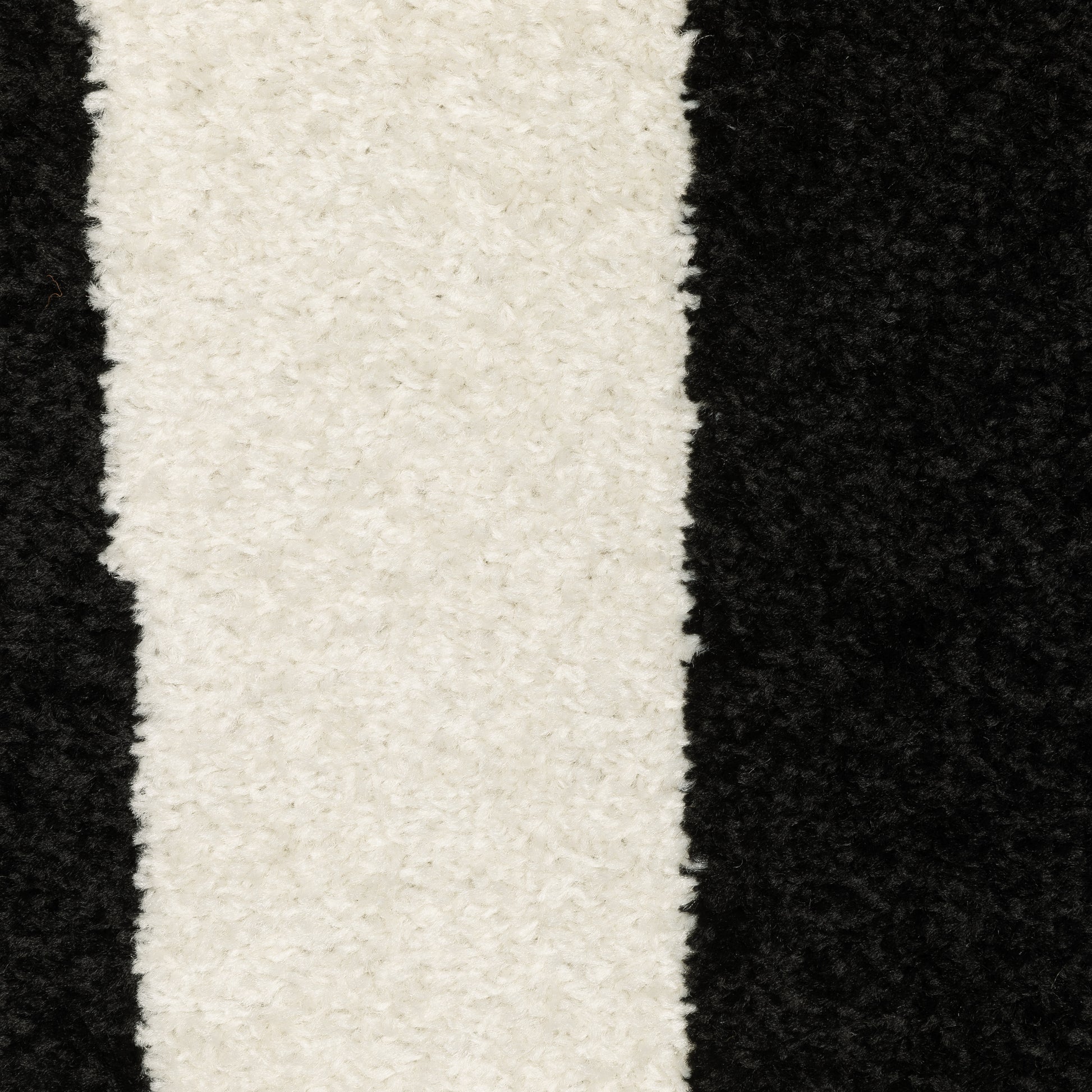 Oriental Weavers Quinn  Black Ivory Modern