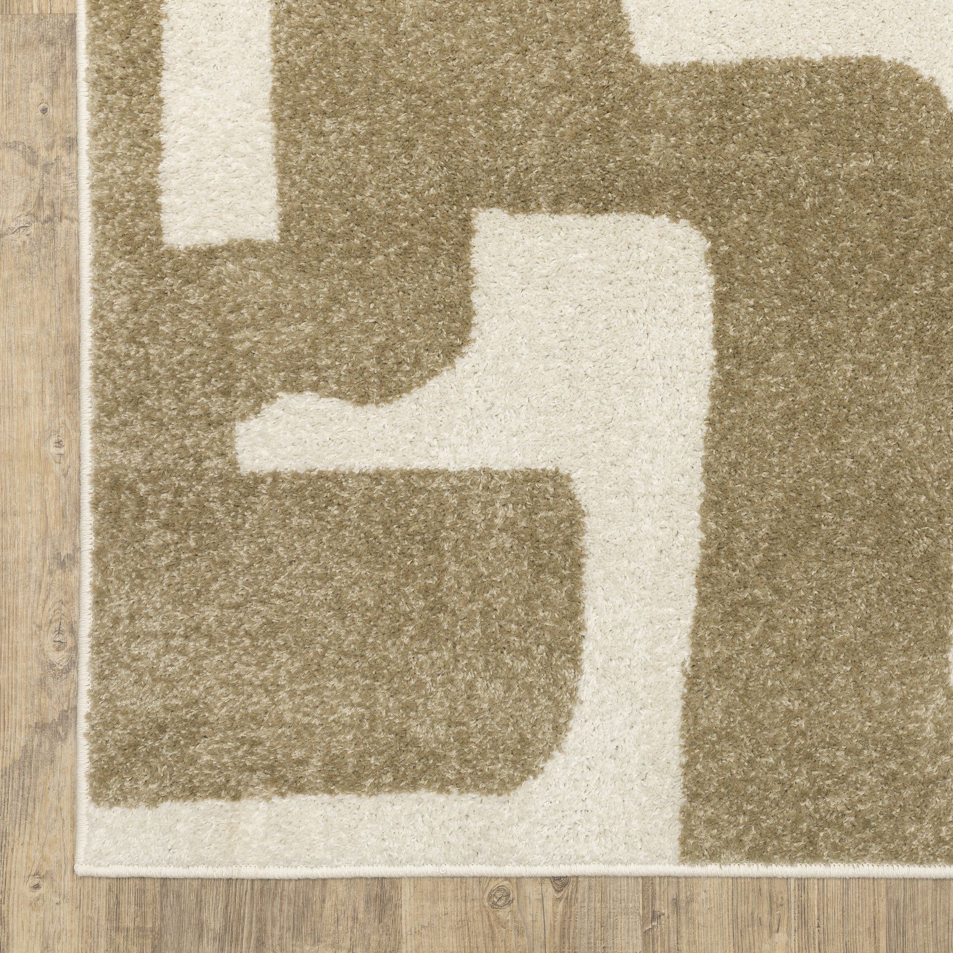 Oriental Weavers Quinn  Beige Ivory Modern