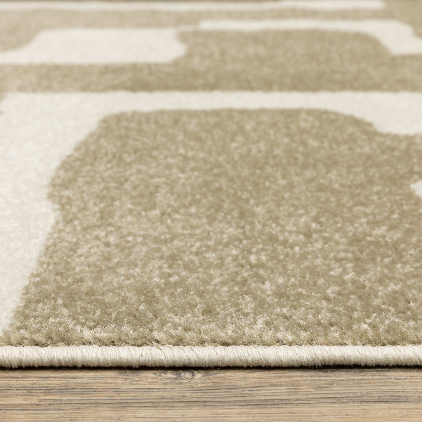 Oriental Weavers Quinn  Beige Ivory Modern