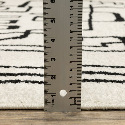 Oriental Weavers Quinn  Beige Black Modern