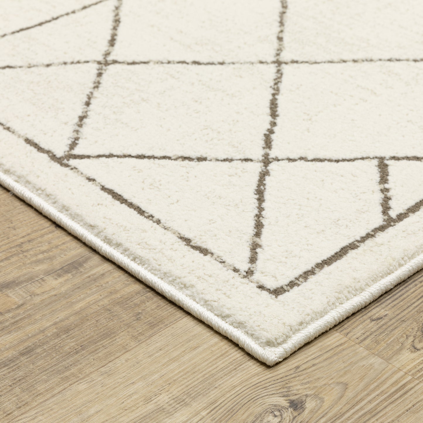 Oriental Weavers Raylan  Ivory Taupe Modern & Contemporary