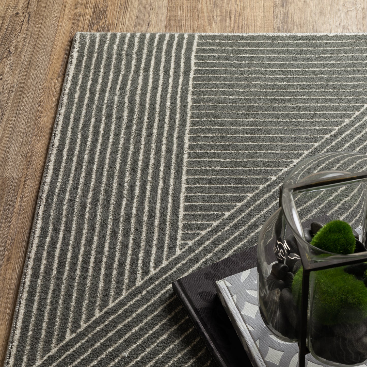 Oriental Weavers Raylan  Grey Ivory Modern & Contemporary