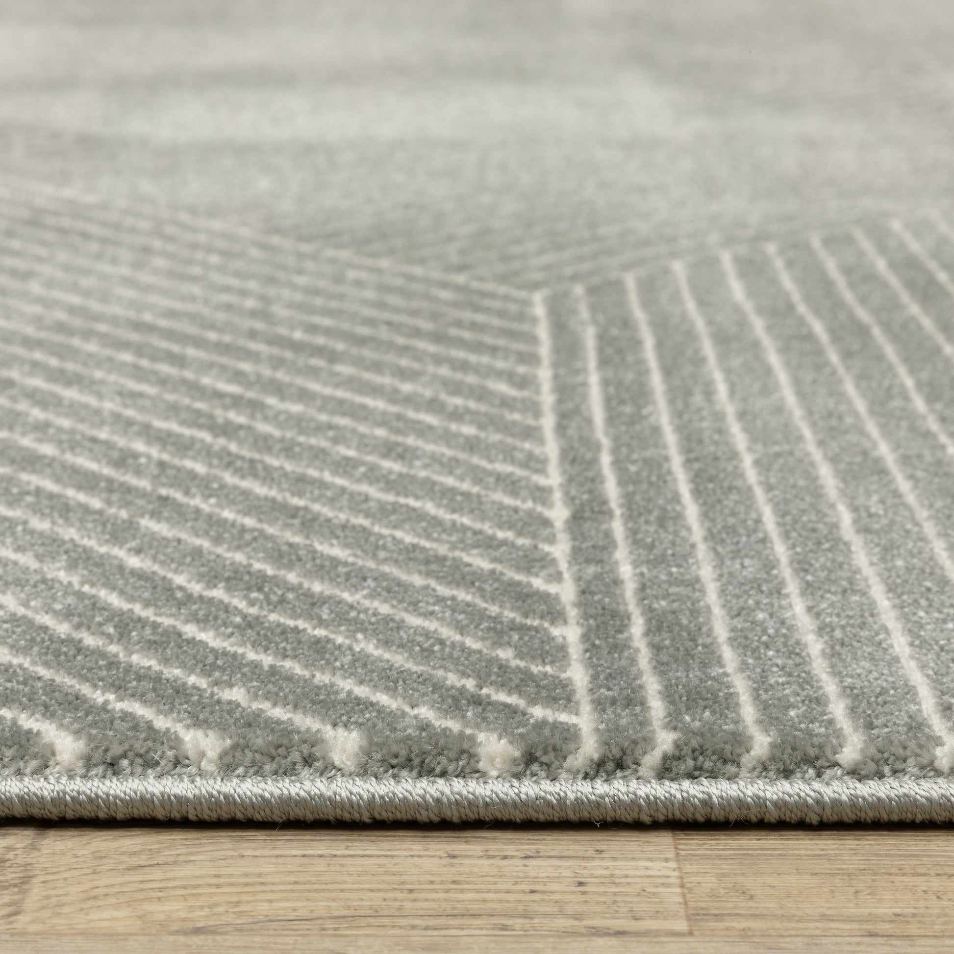 Oriental Weavers Raylan  Grey Ivory Modern & Contemporary