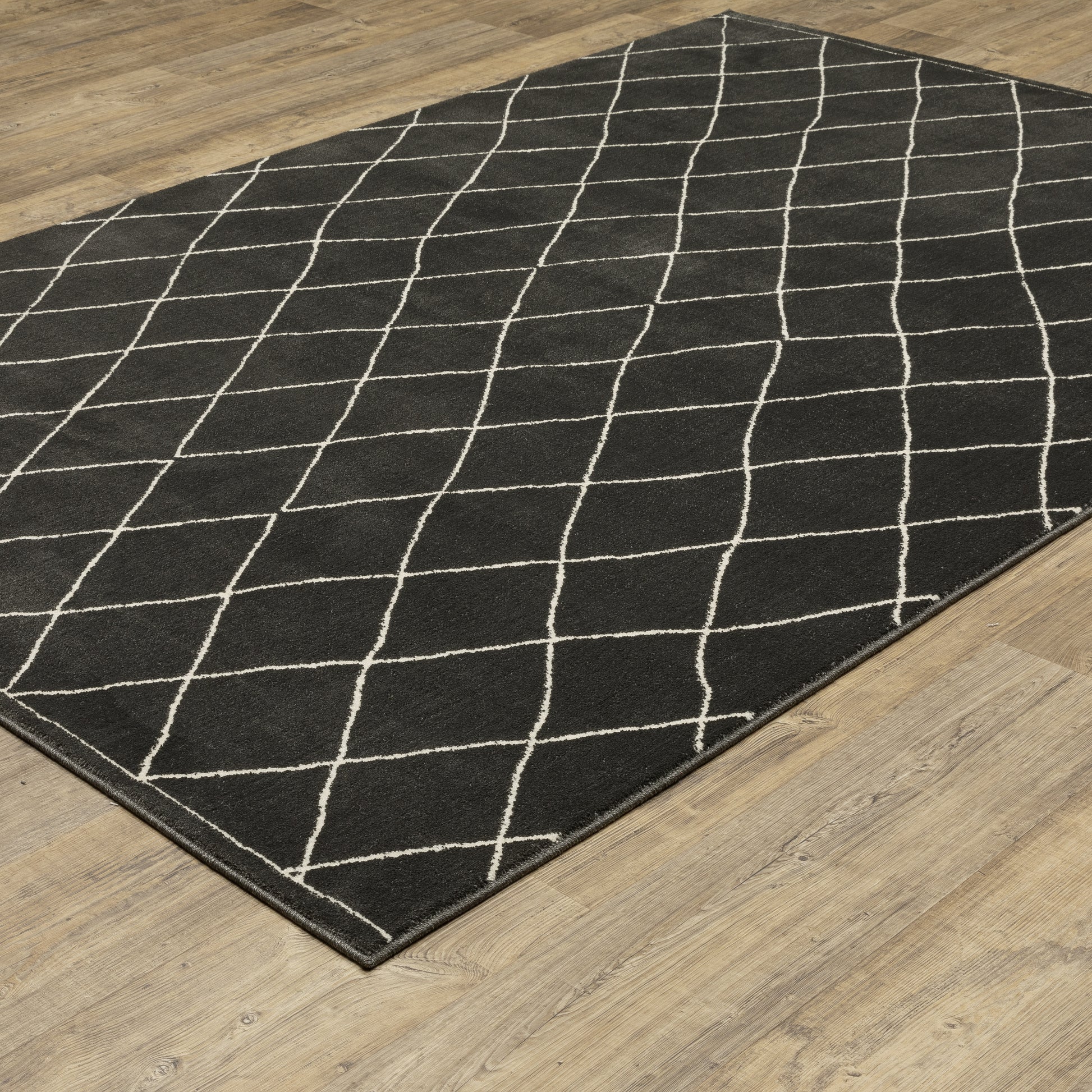 Oriental Weavers Raylan  Black Ivory Transitional