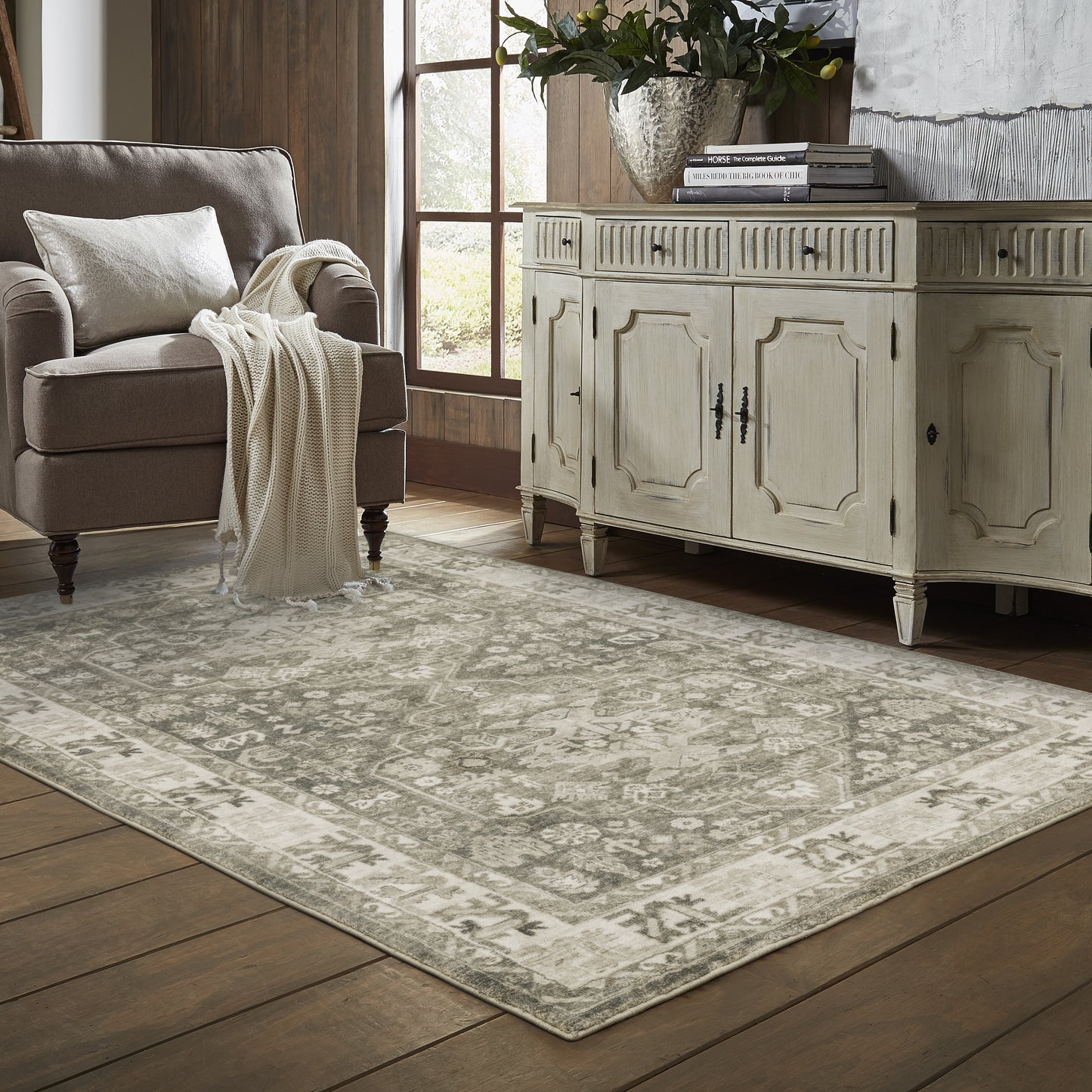 Oriental Weavers Savoy  Grey Ivory Traditional