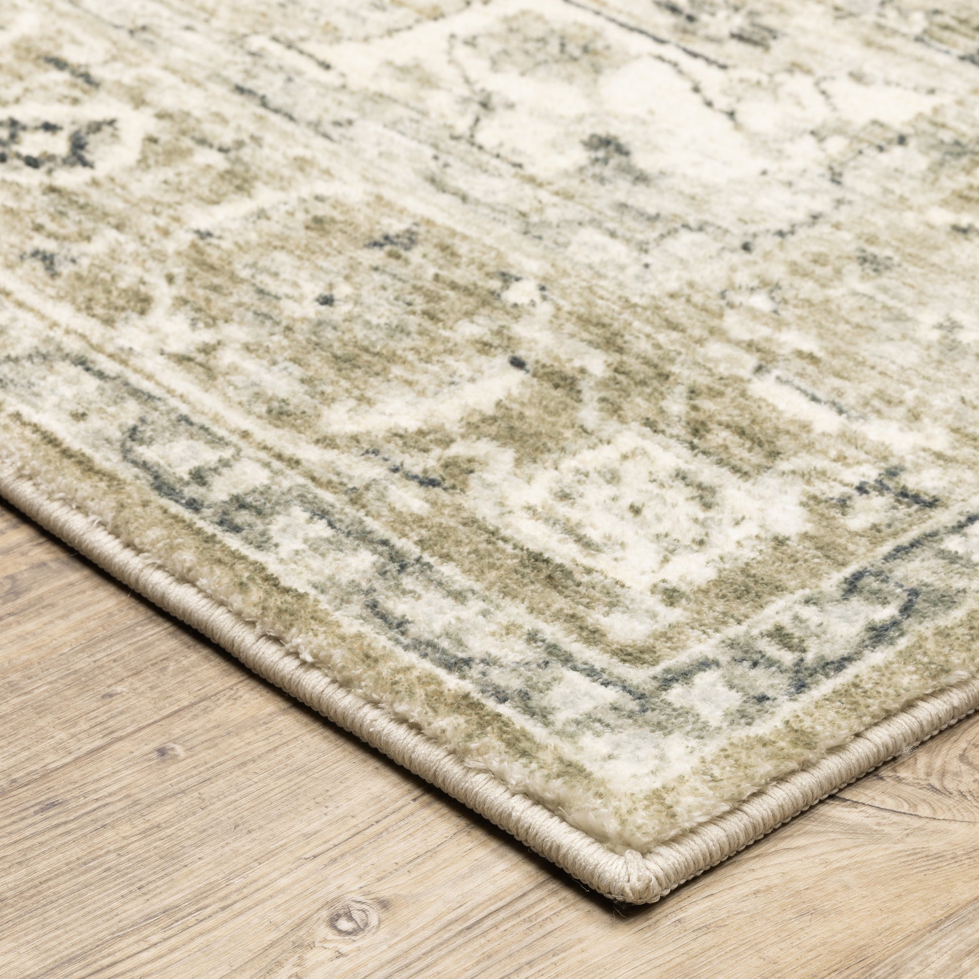 Oriental Weavers Savoy  Tan Ivory Traditional