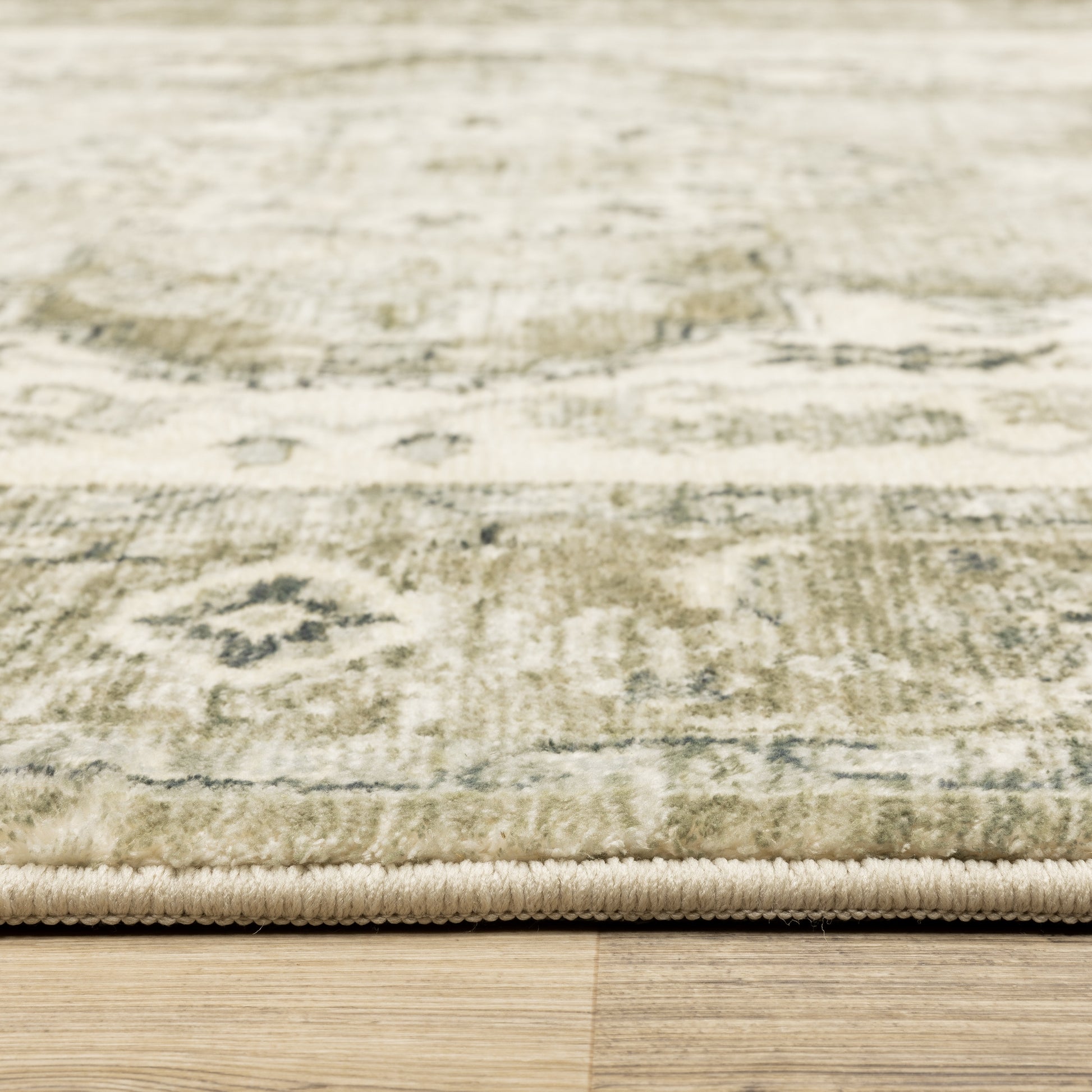 Oriental Weavers Savoy  Tan Ivory Traditional