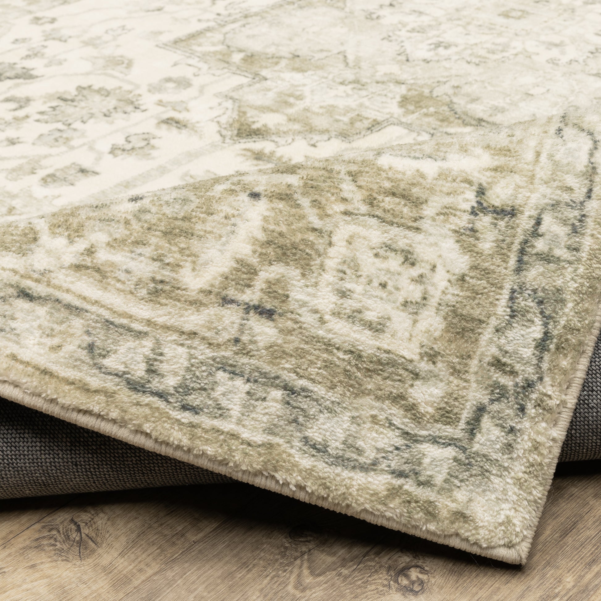 Oriental Weavers Savoy  Tan Ivory Traditional