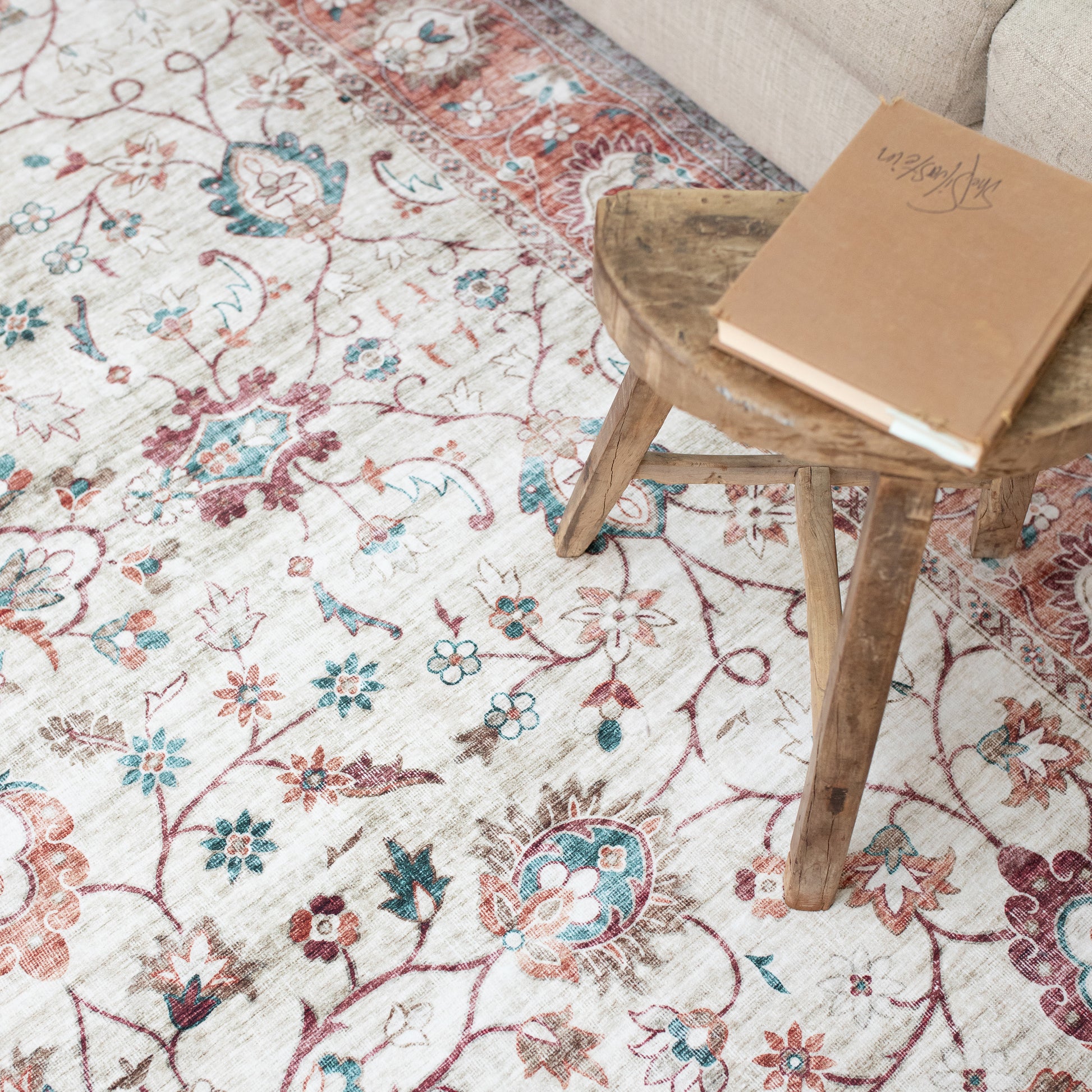 Oriental Weavers Sumter  Ivory Orange Traditional