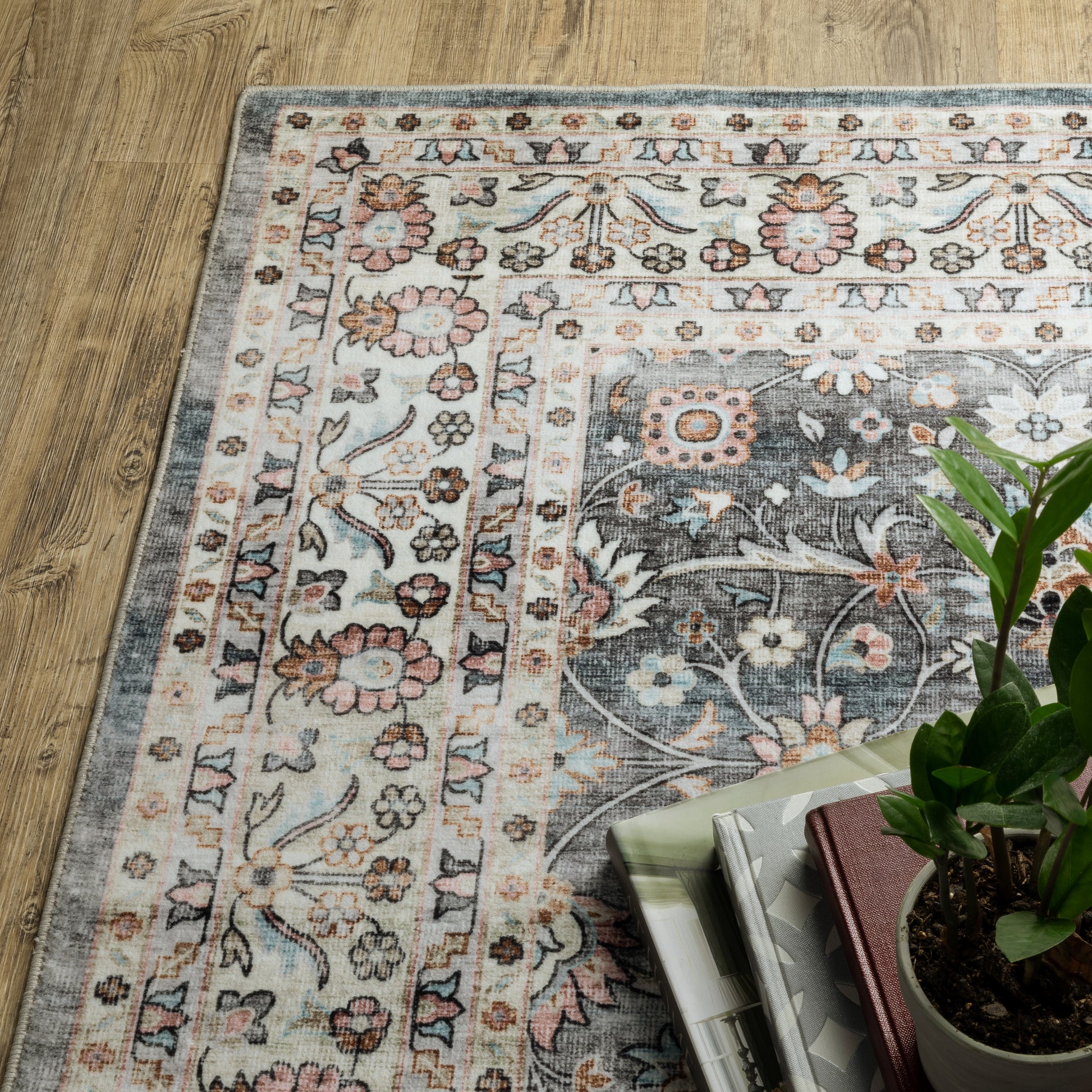 Oriental Weavers Sumter  Grey Ivory Traditional