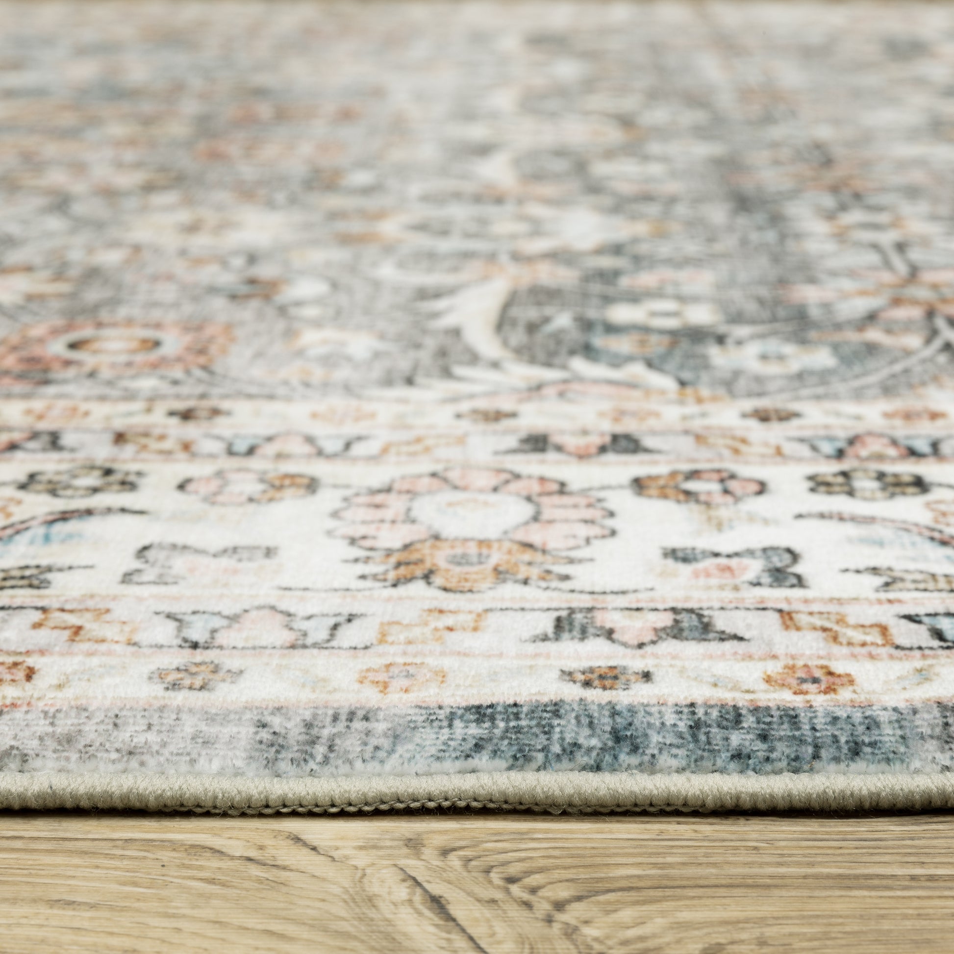 Oriental Weavers Sumter  Grey Ivory Traditional
