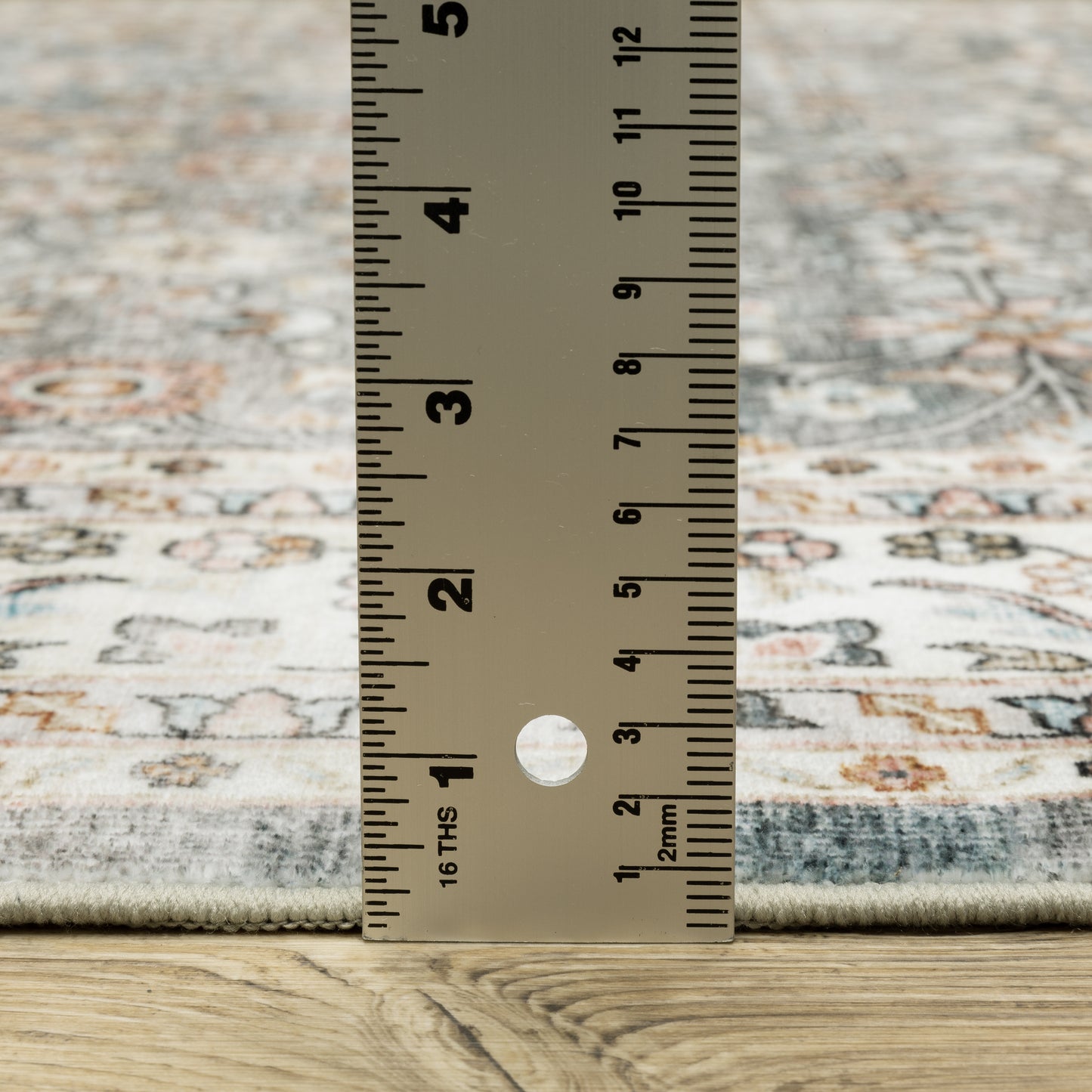 Oriental Weavers Sumter  Grey Ivory Traditional