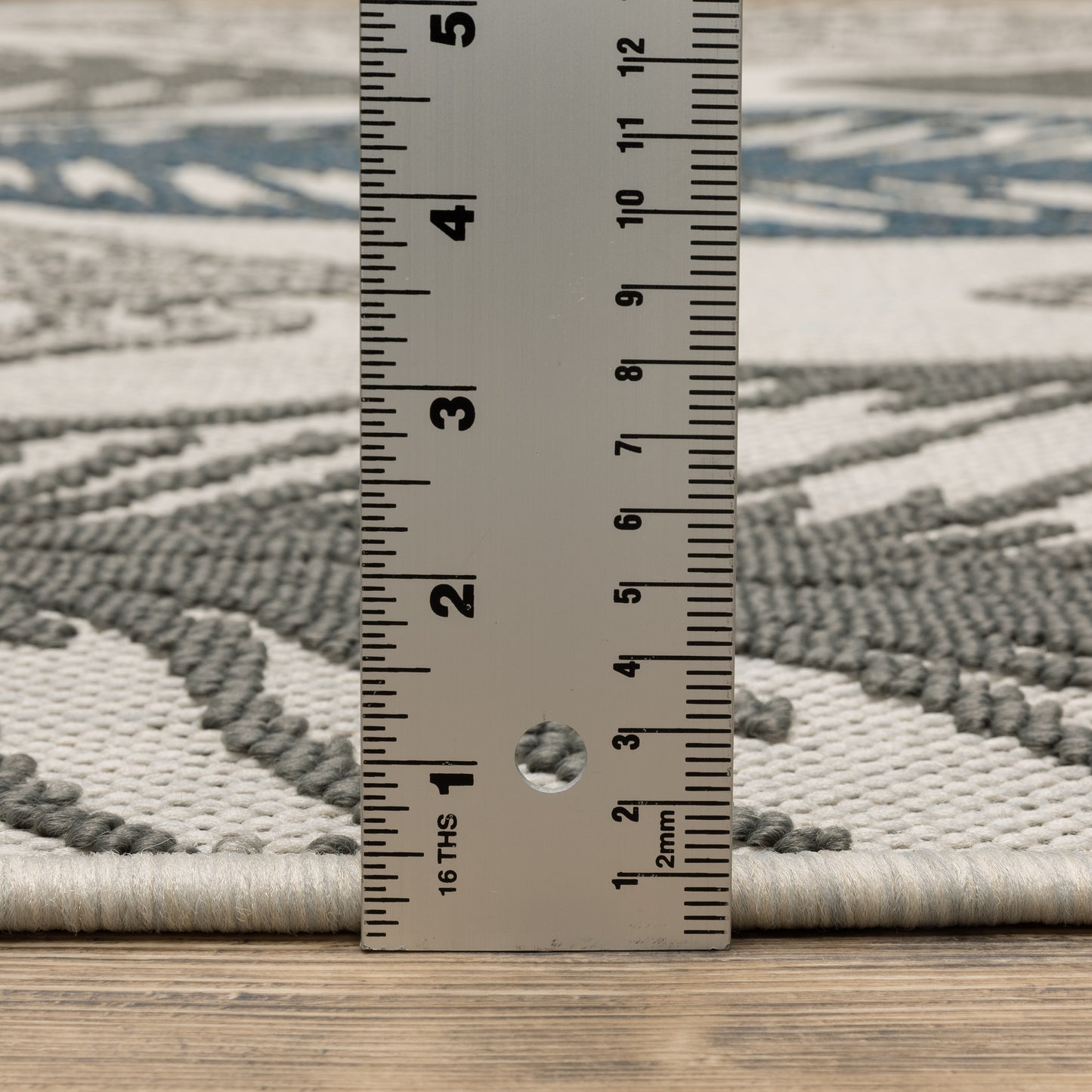 Oriental Weavers Torrey  Light Grey Grey Tropical