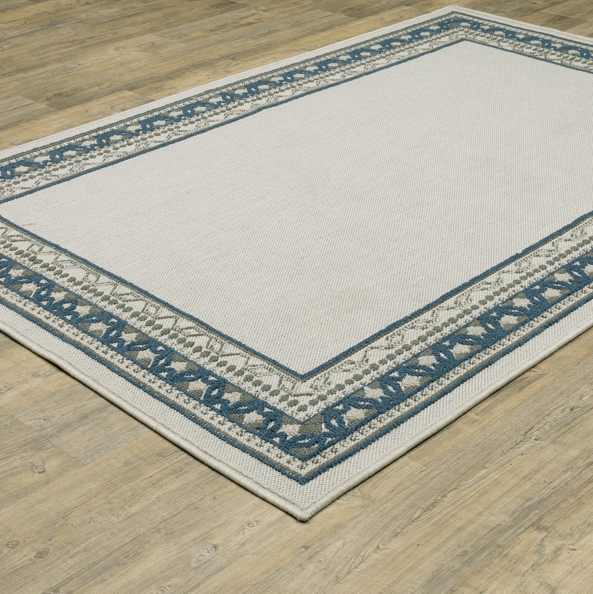 Oriental Weavers Torrey  Light Grey Blue Traditional
