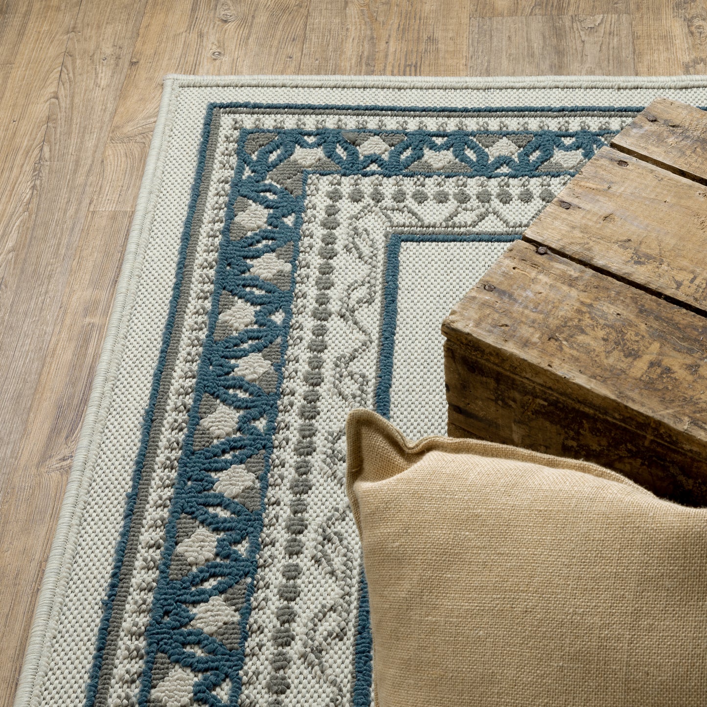 Oriental Weavers Torrey  Light Grey Blue Traditional