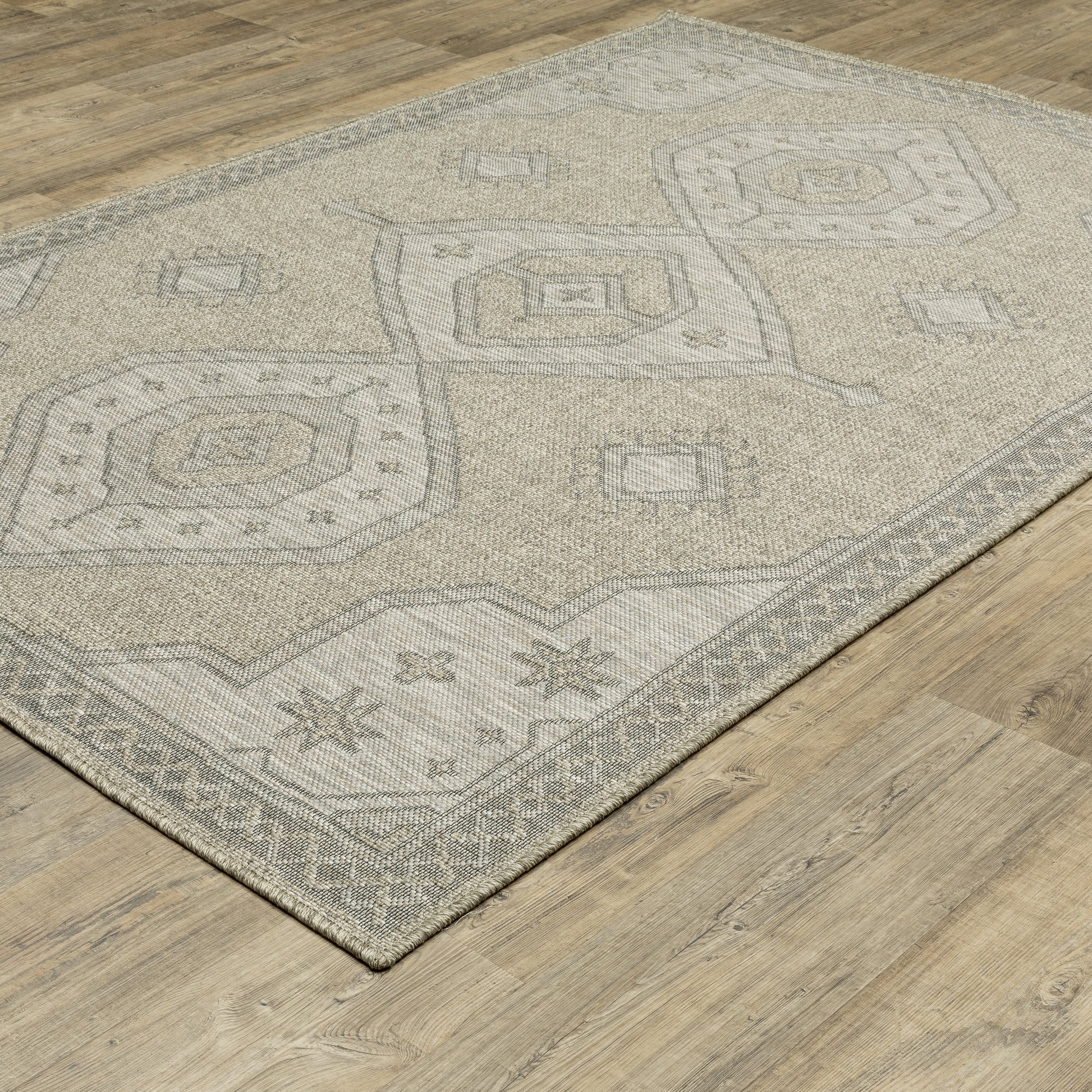 Oriental Weavers Tortuga  Tan Black Traditional