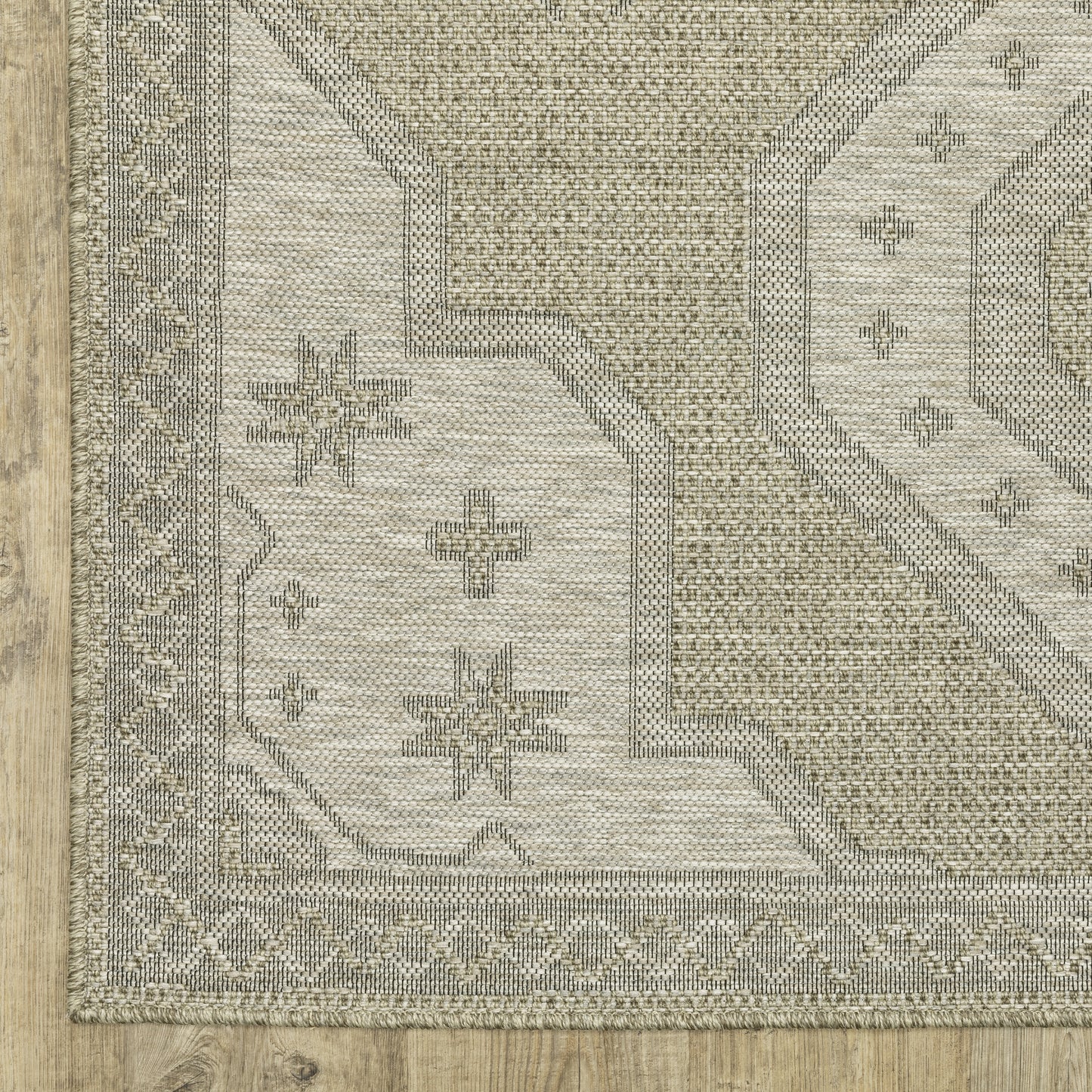 Oriental Weavers Tortuga  Tan Black Traditional